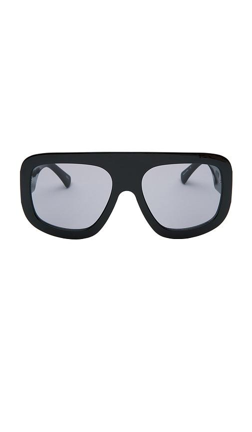 otra vail sunglasses in black.