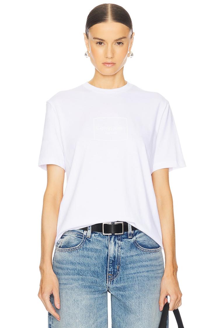 outline box logo tee