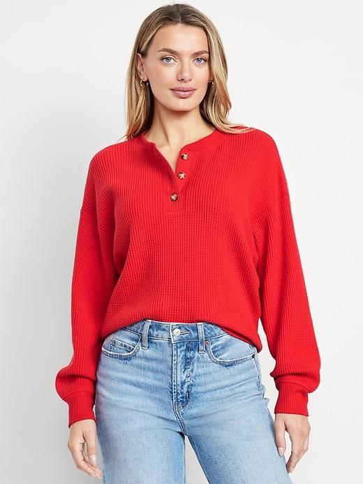 oversized cozy waffle henley top