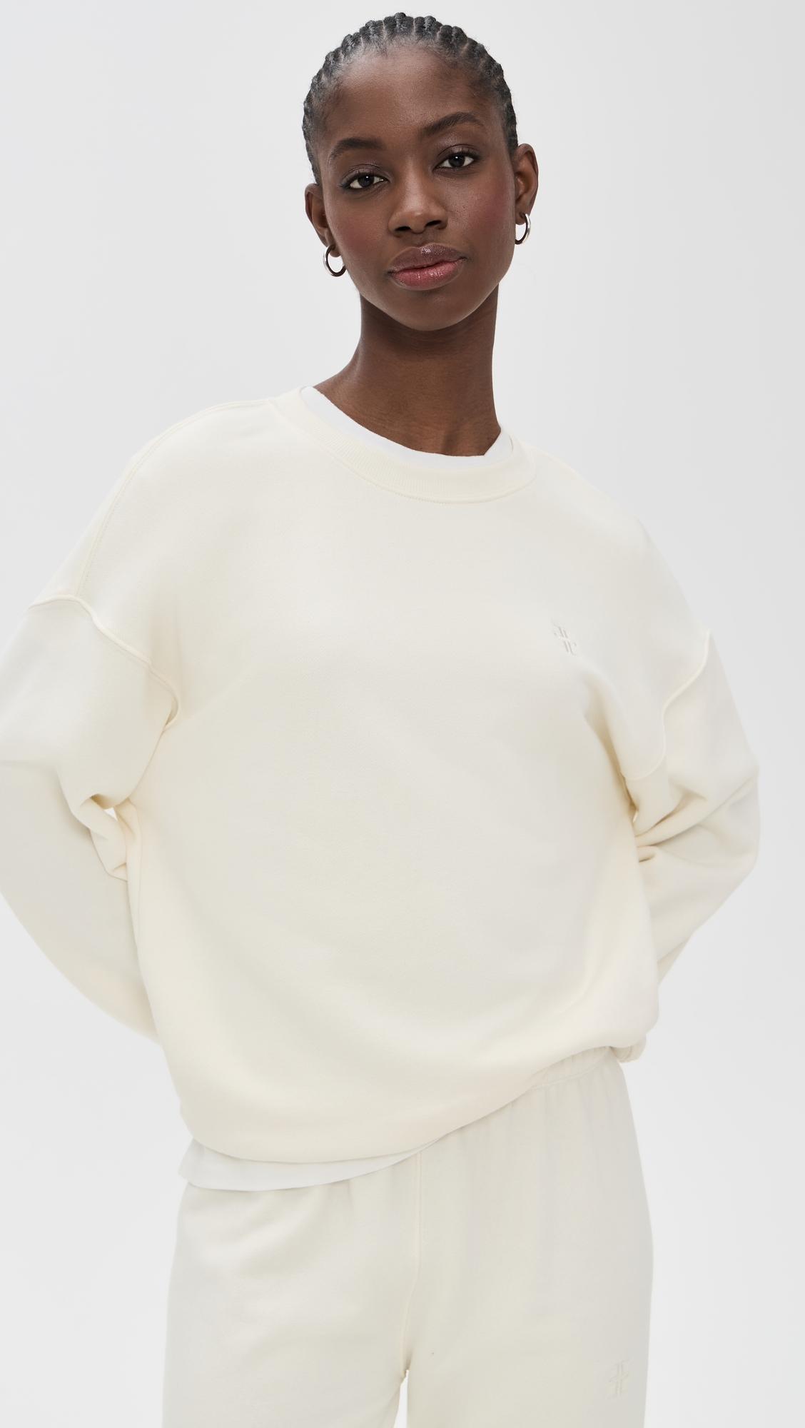 oversized crewneck sweatshirt