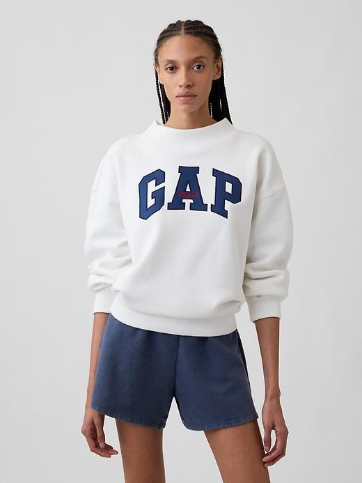 oversized gap logo mockneck sweatshirt