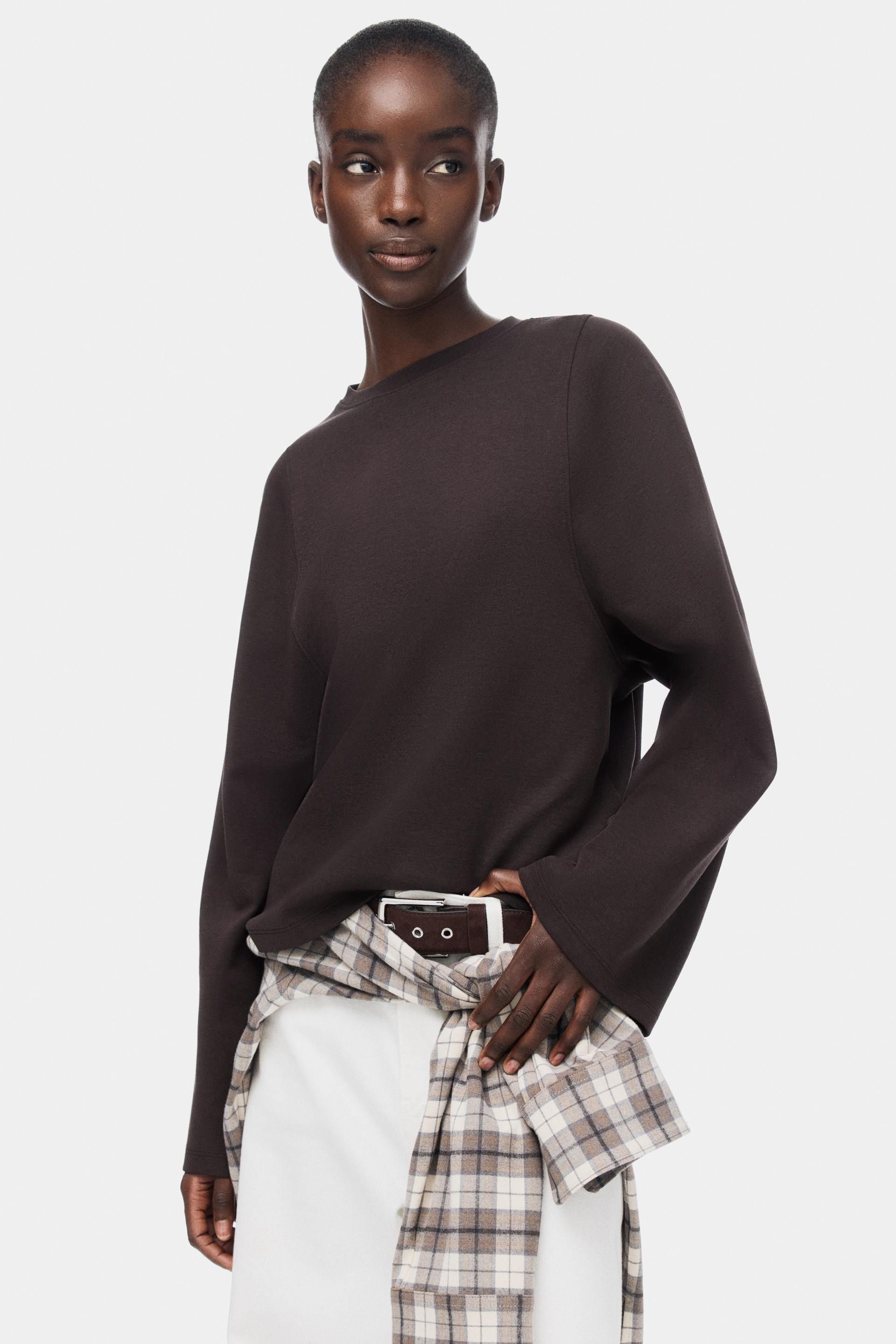 oversized interlock top