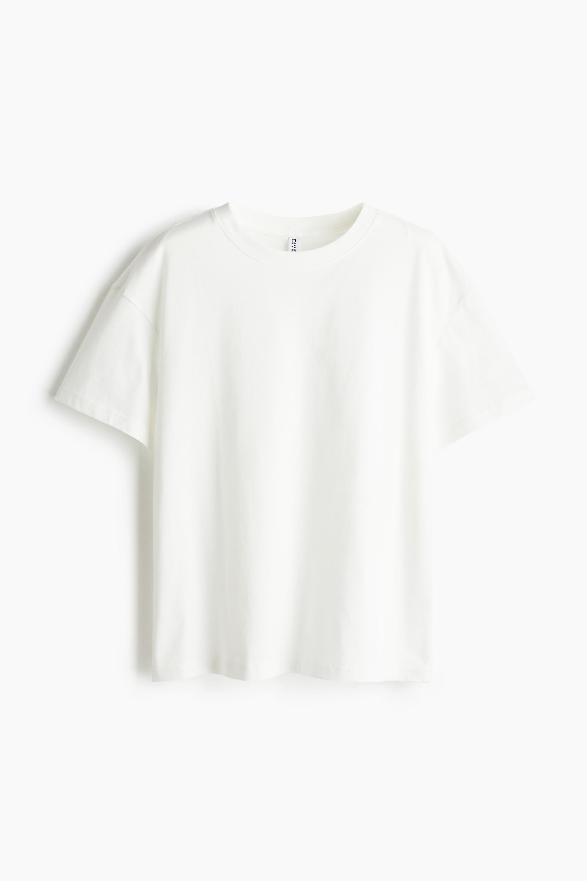 oversized t-shirt