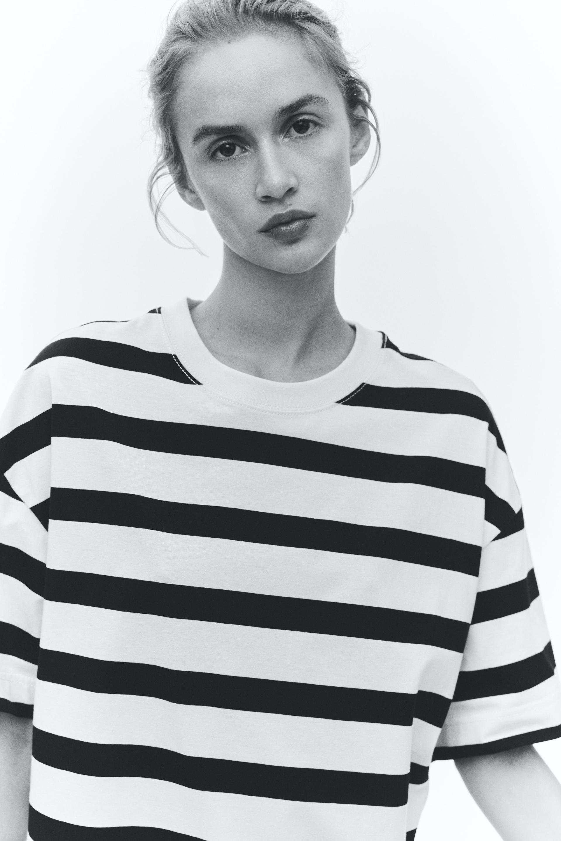 oversized t-shirt