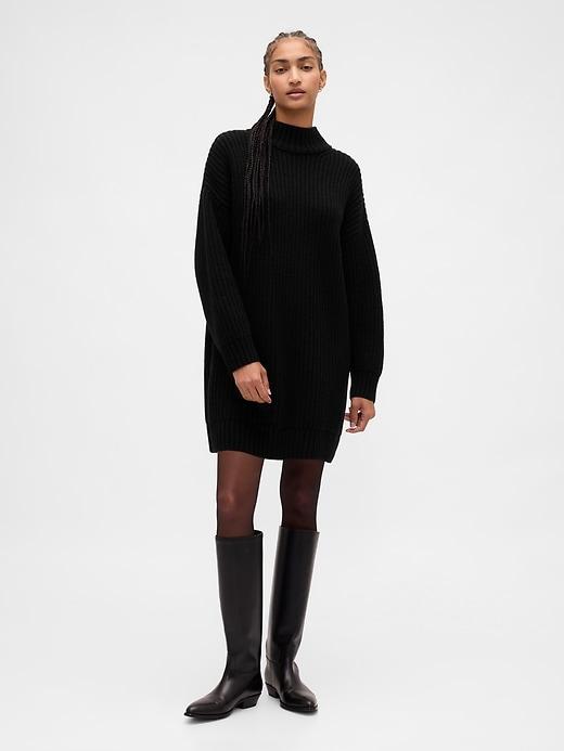 oversized turtleneck mini sweater dress