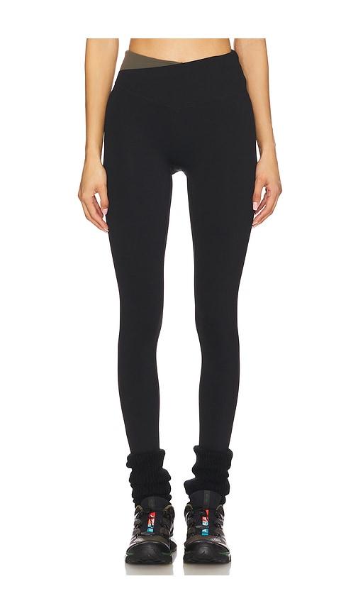 p.e nation wander full length legging in black.