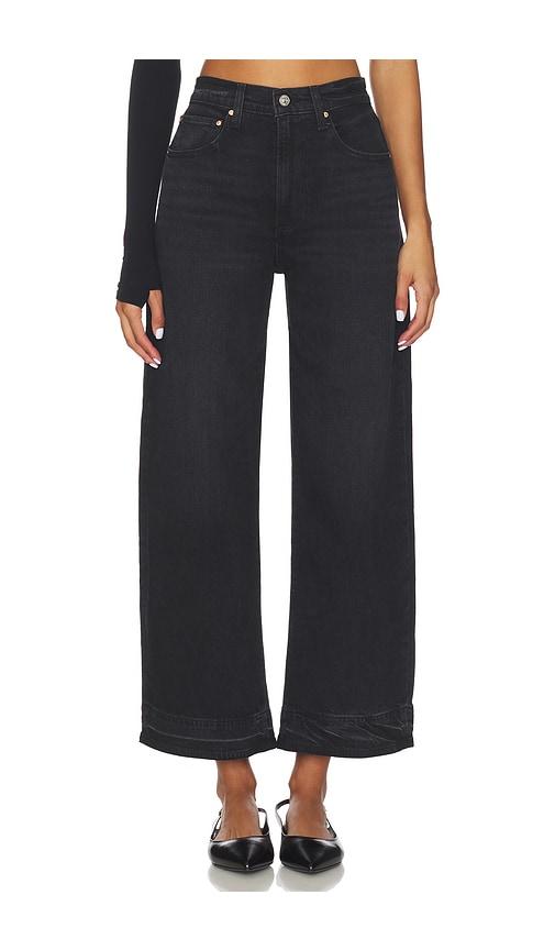 paige arellia ankle petite barrel leg jeans in black.