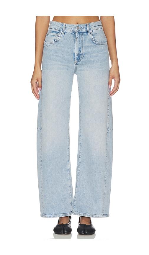 paige arellia skimmer barrel jeans in blue.