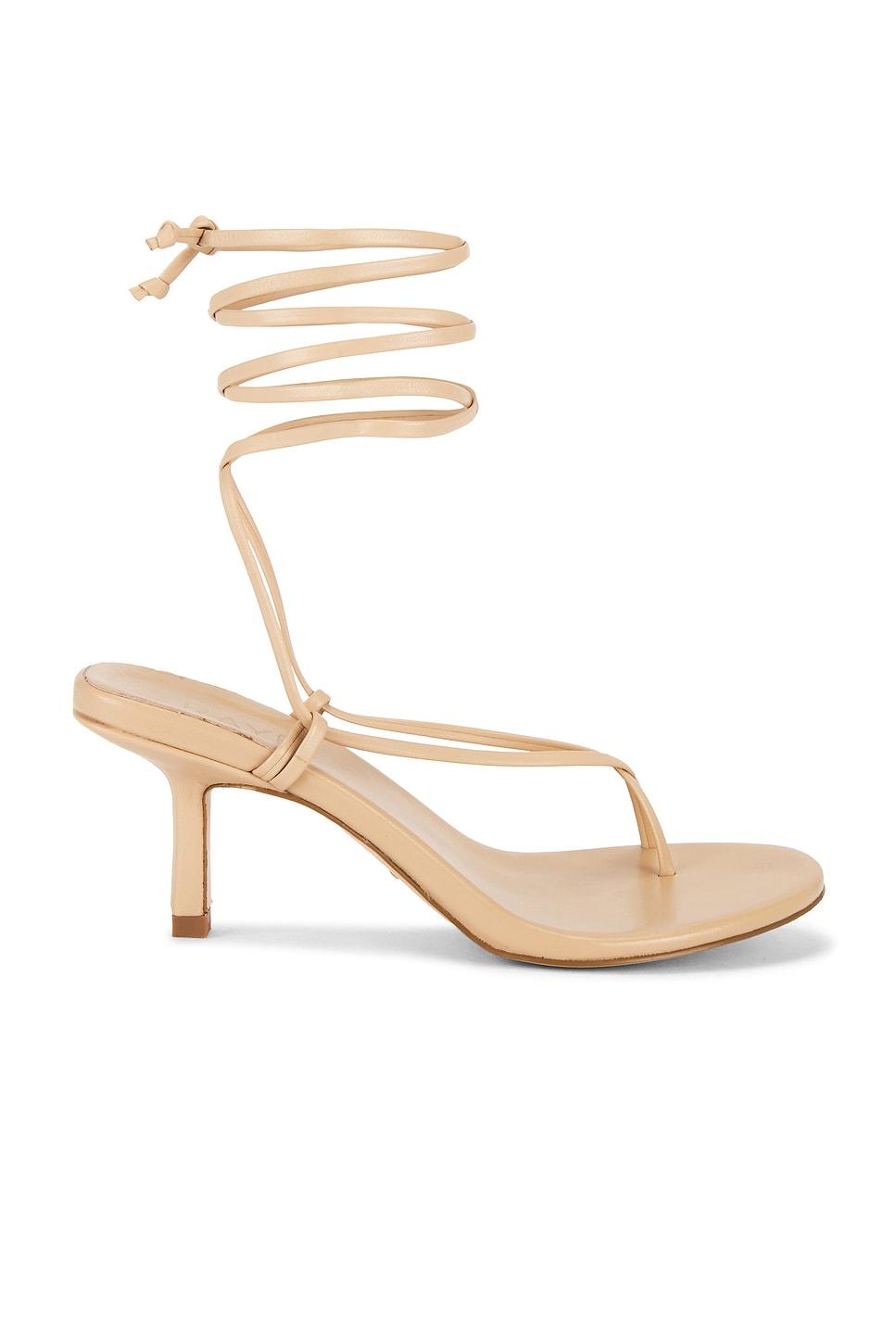 paola sandal