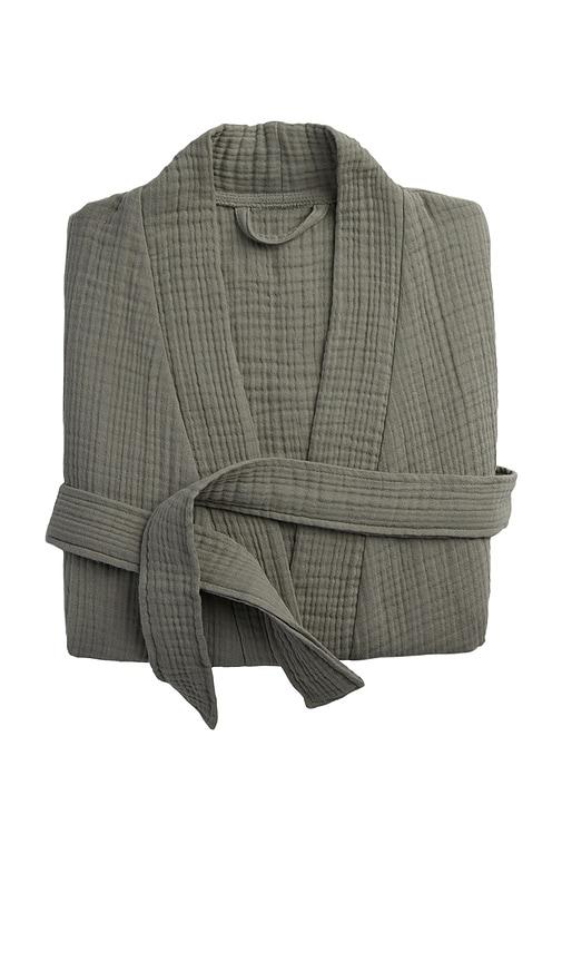 parachute cloud cotton robe in green.