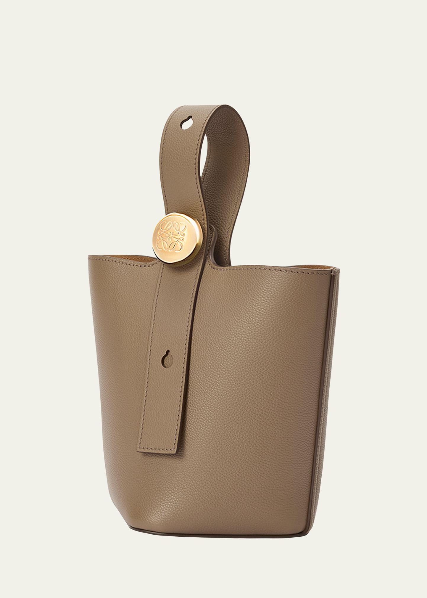 pebble mini bucket bag in grain leather