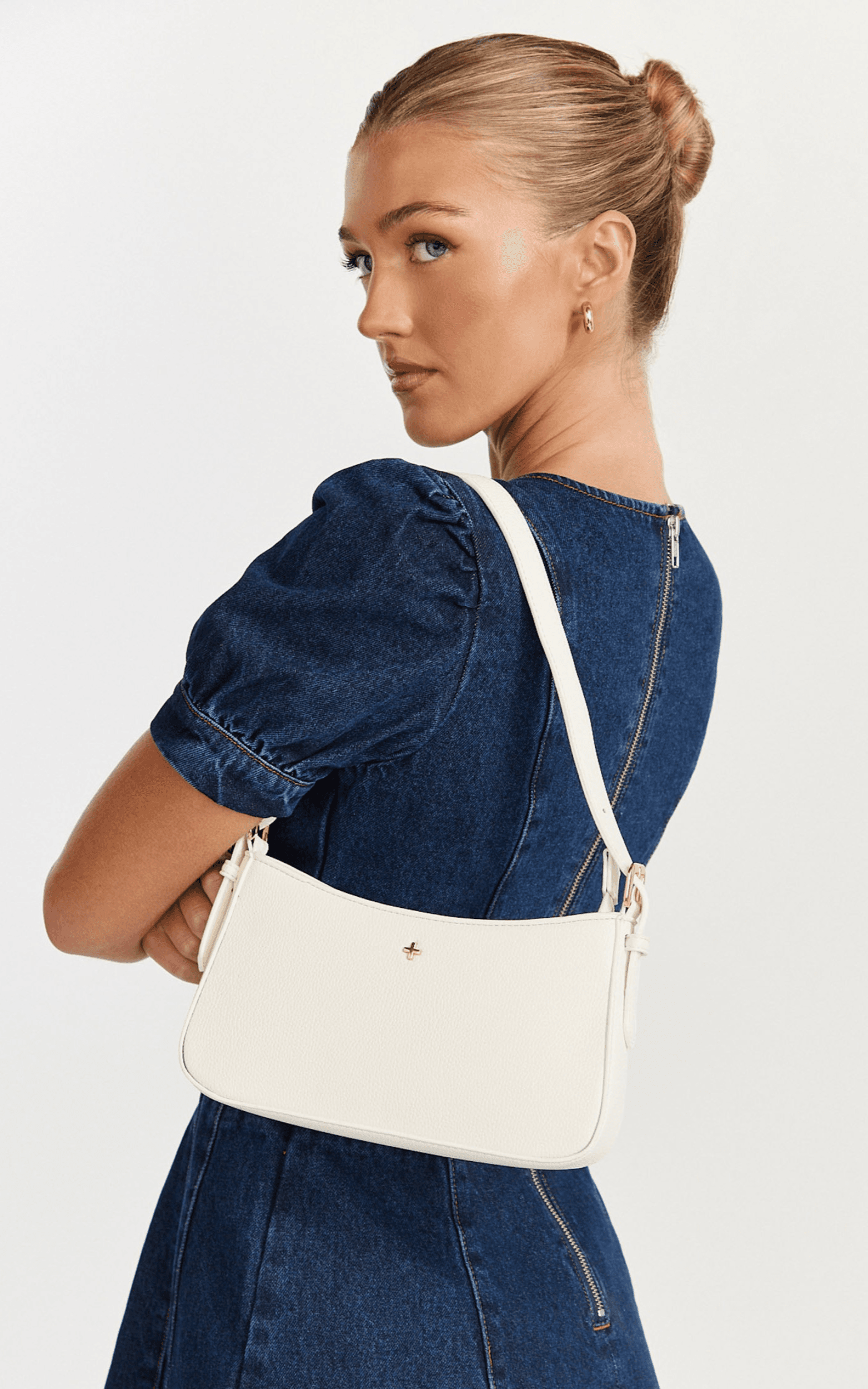 peta and jain - lilu shoulder bag in white pebble