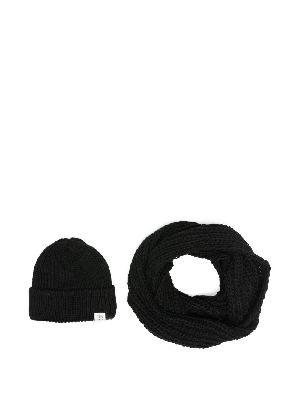 peuterey wool beanie and scarf set