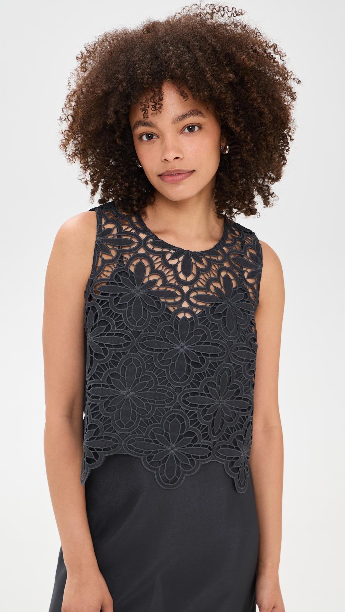 pia pinwheel eyelet top