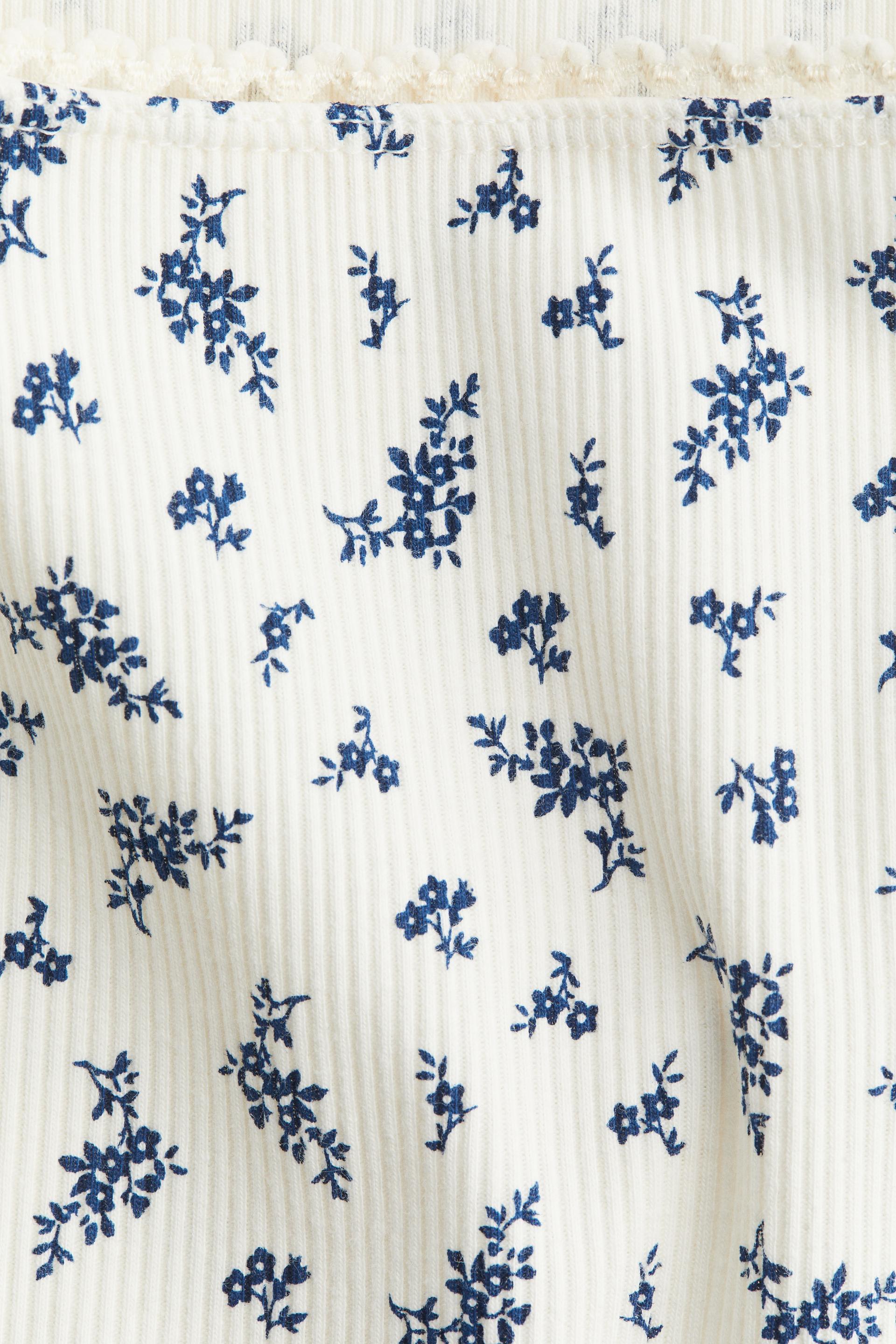 picot-trimmed ribbed top