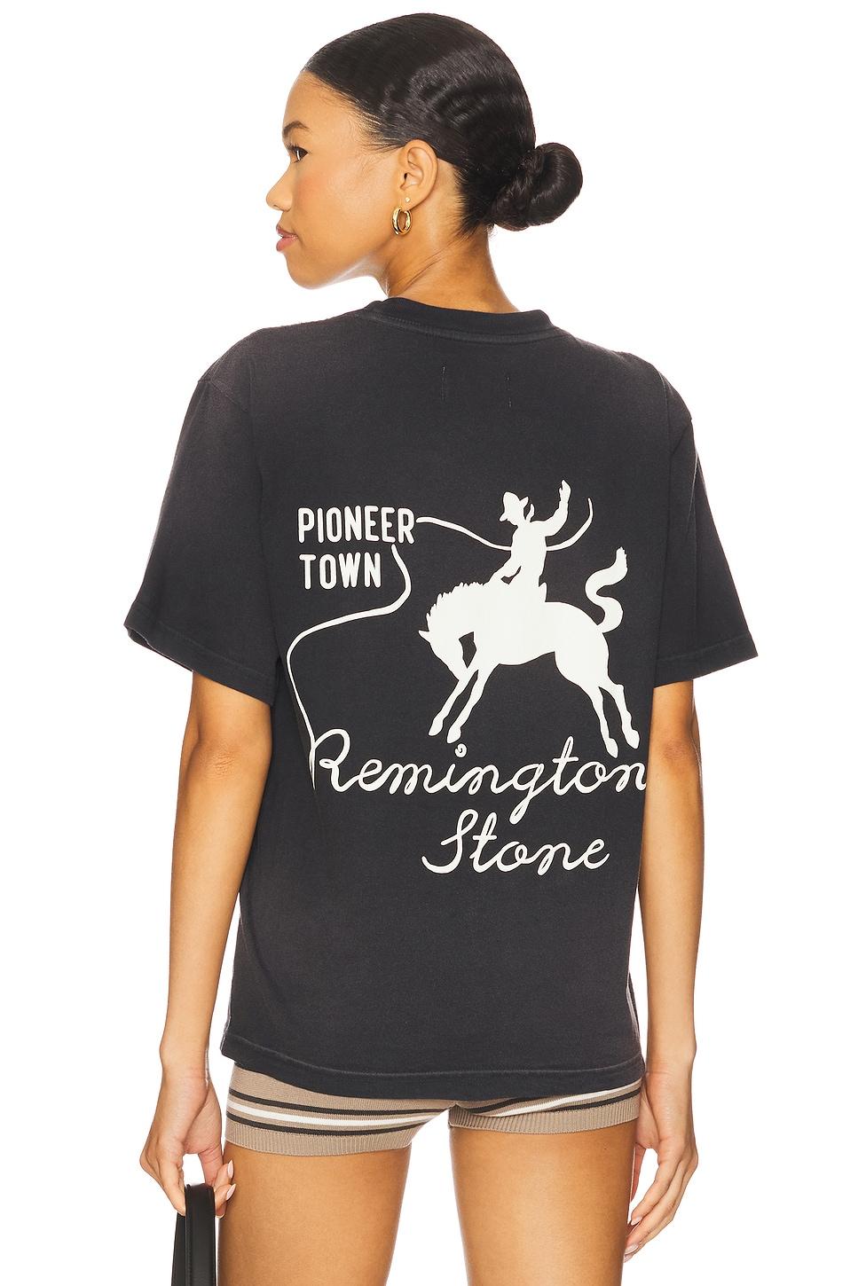 pioneer town tee