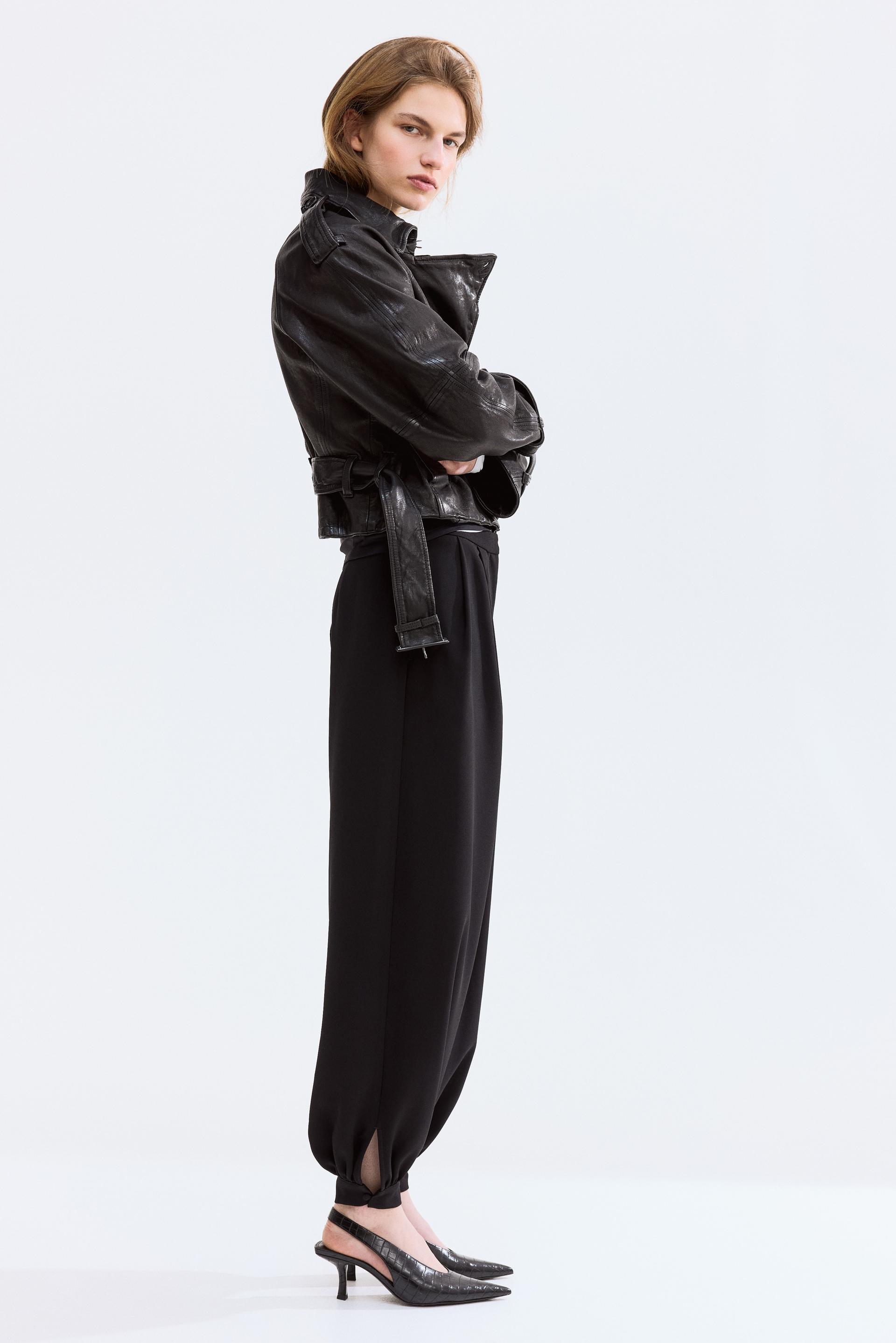 pleated balloon pants
