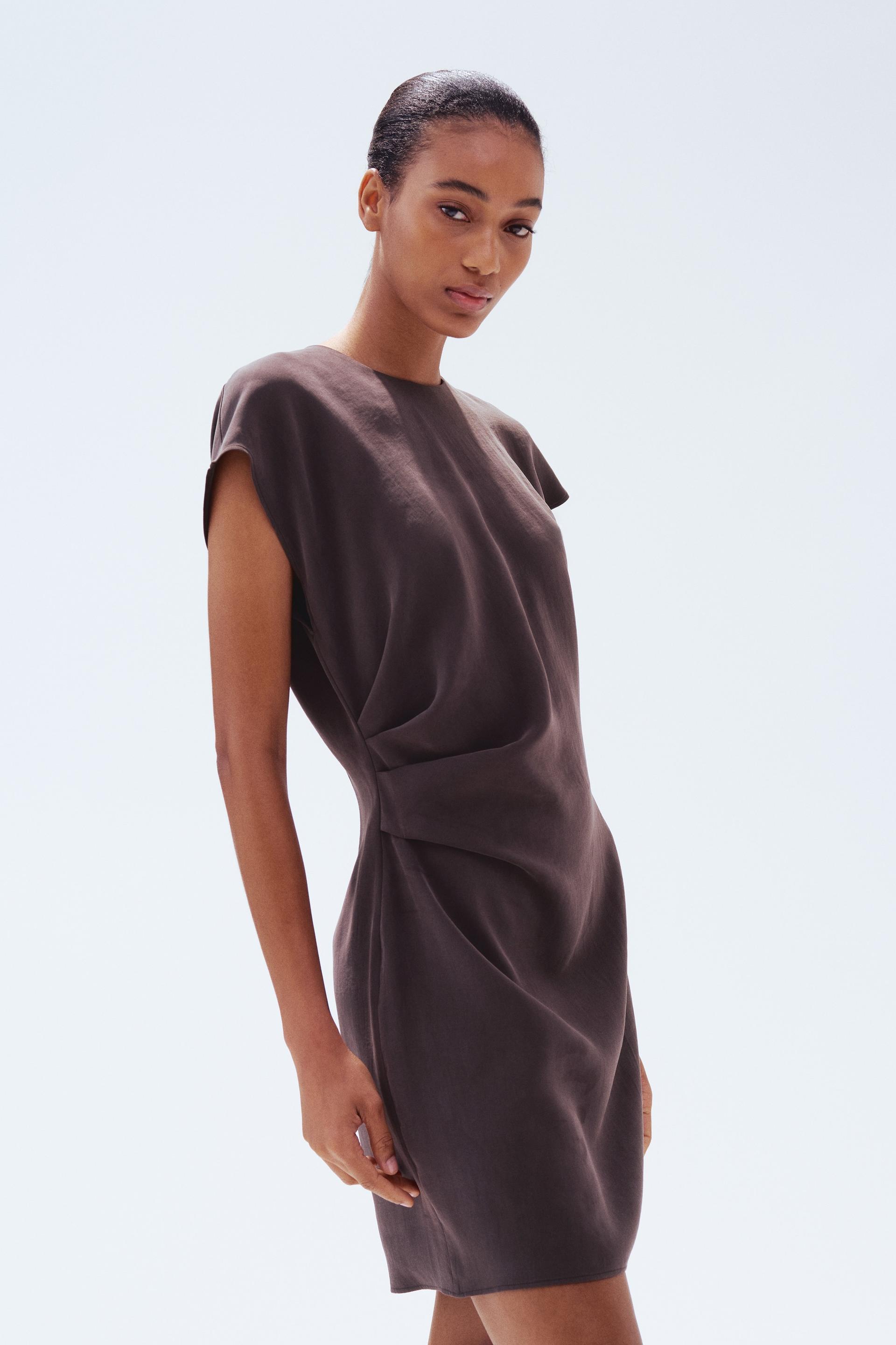 pleated-detail mini dress