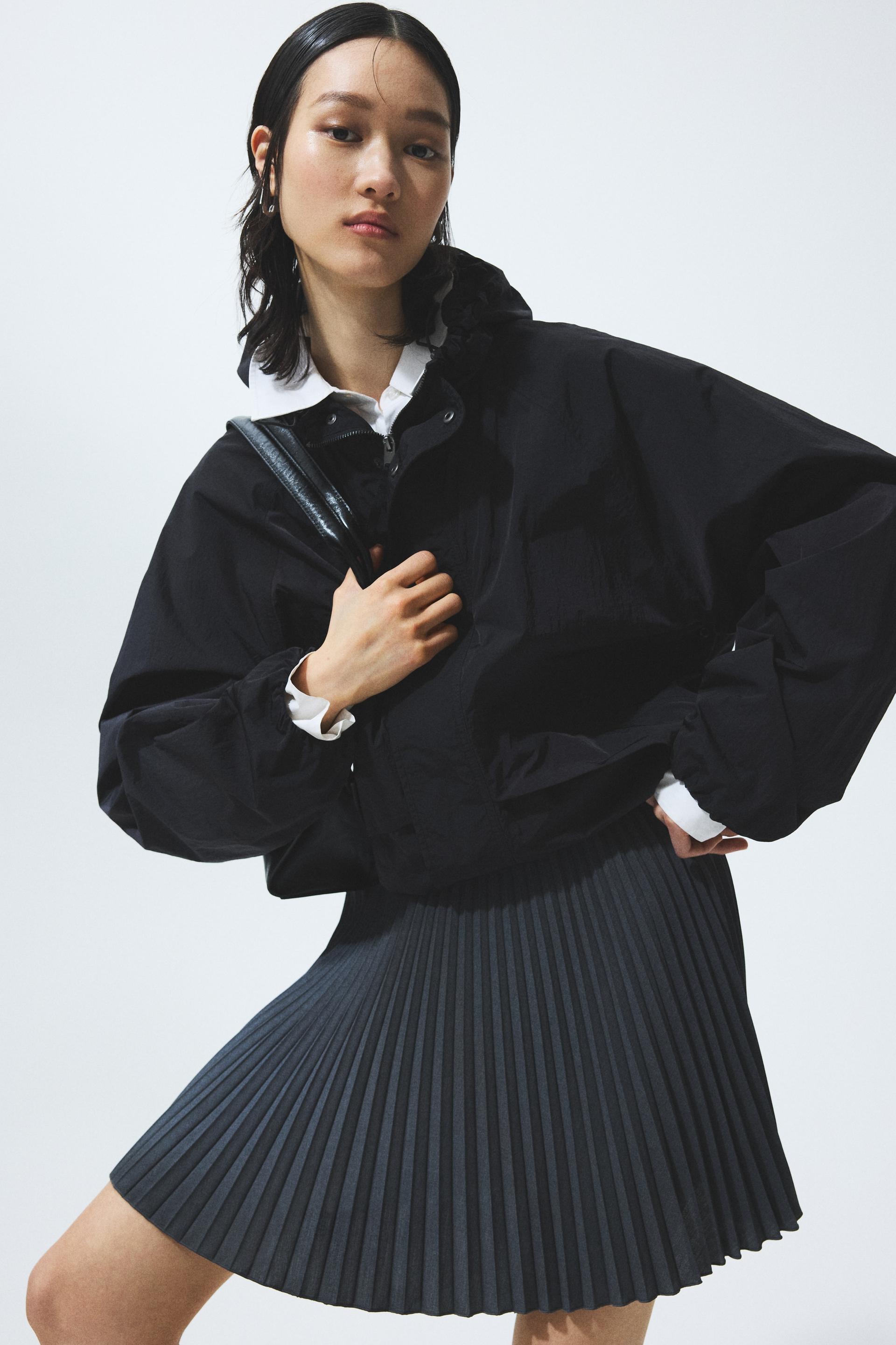 pleated mini skirt