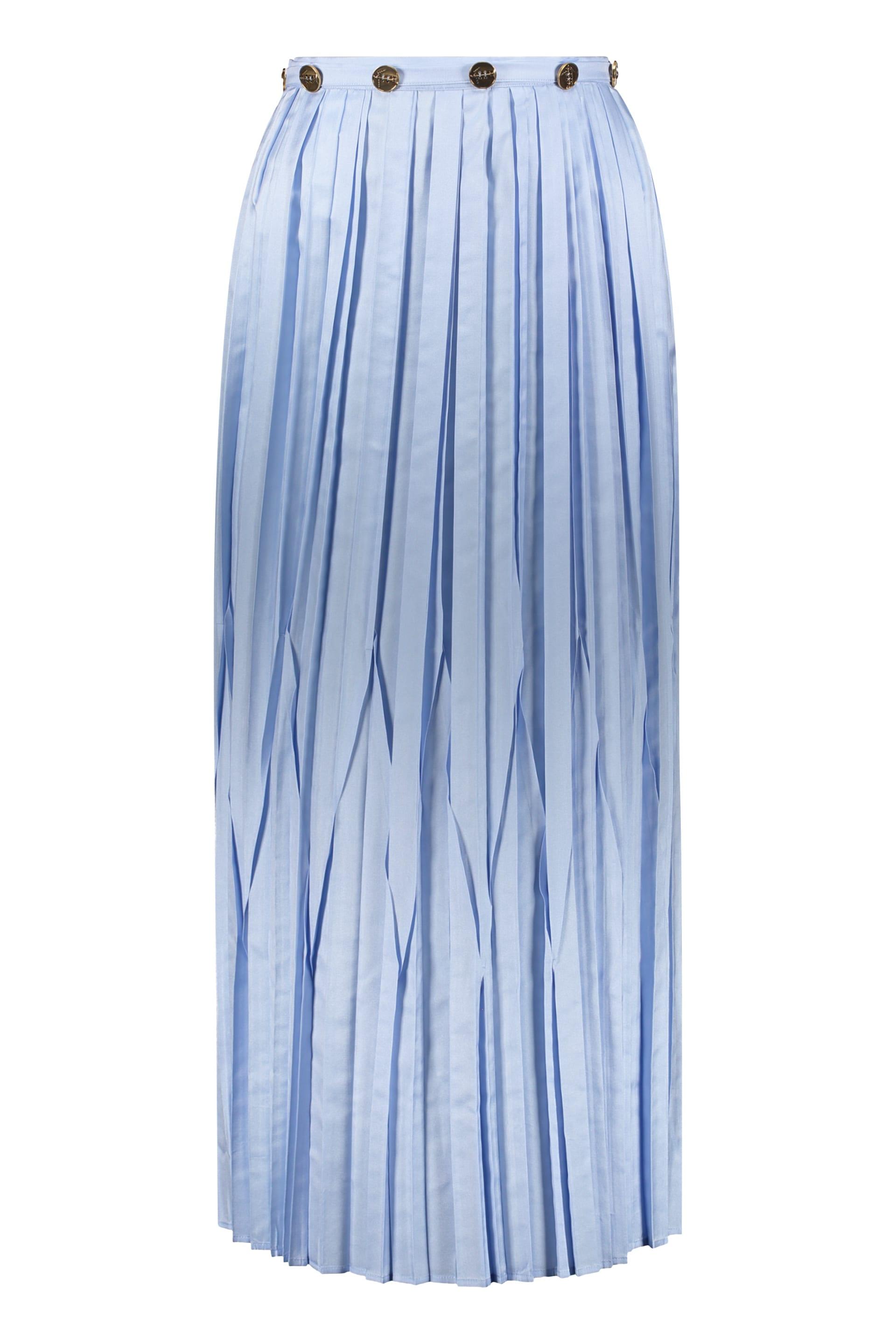 pleated skirt
