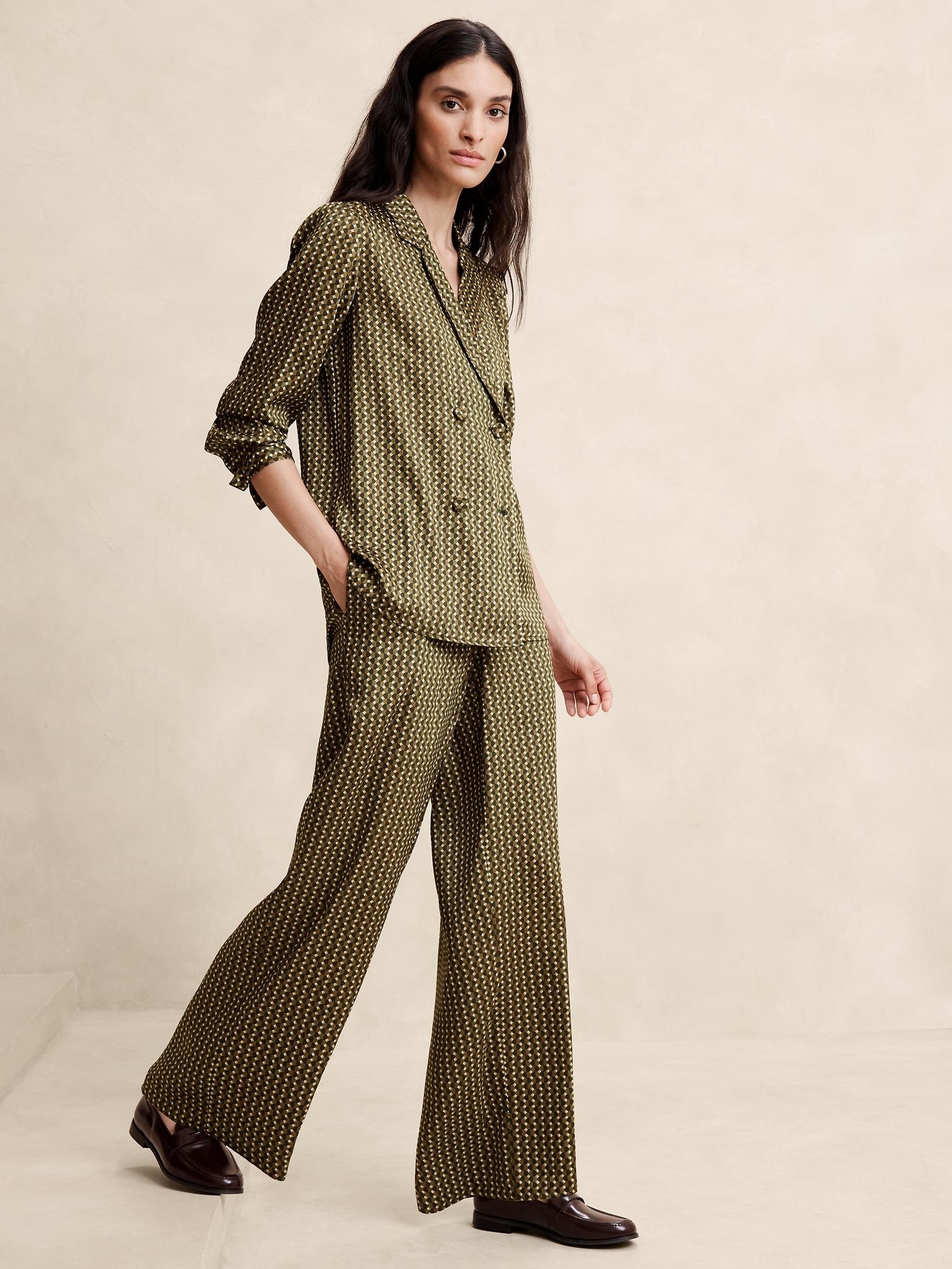 printed pull-on pant