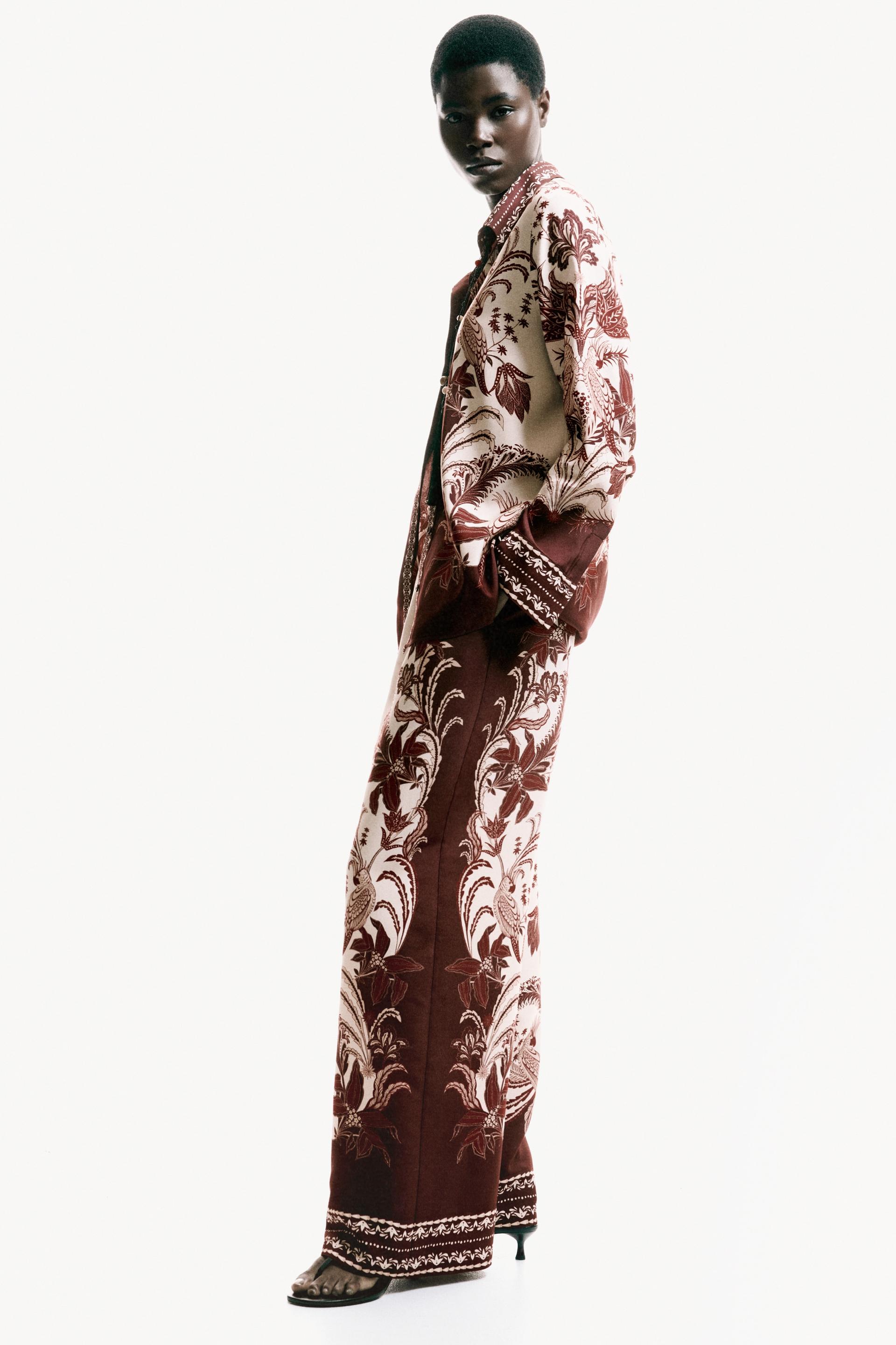 printed pull-on pants