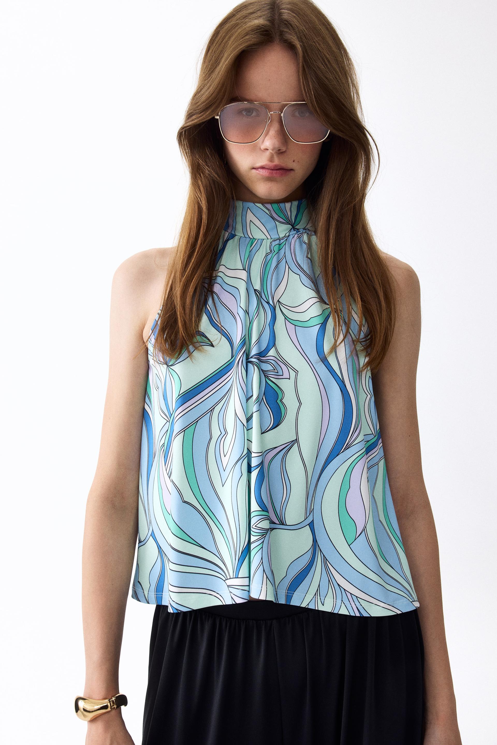 printed tie-detail top
