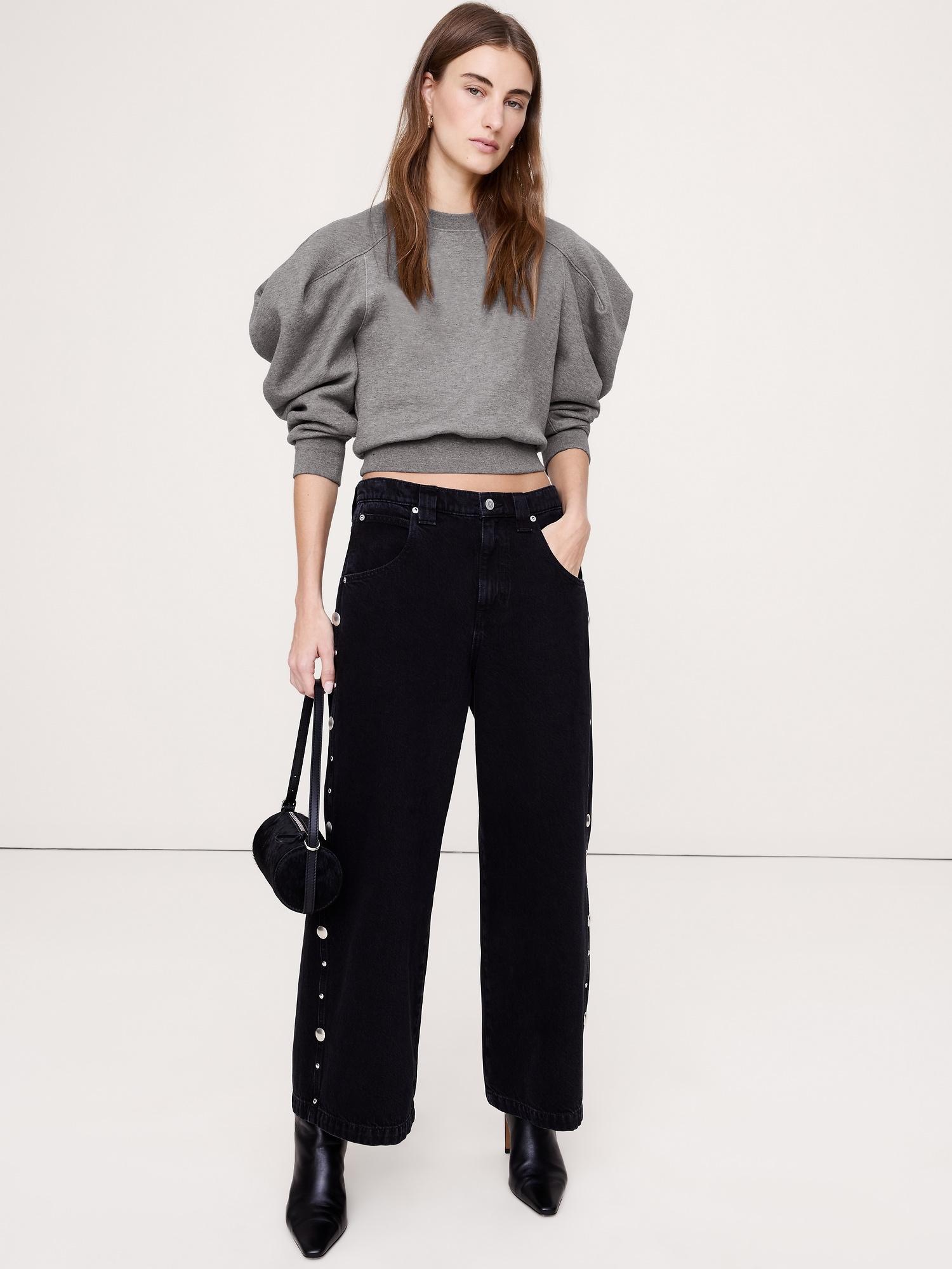 puff-sleeve sweatshirt