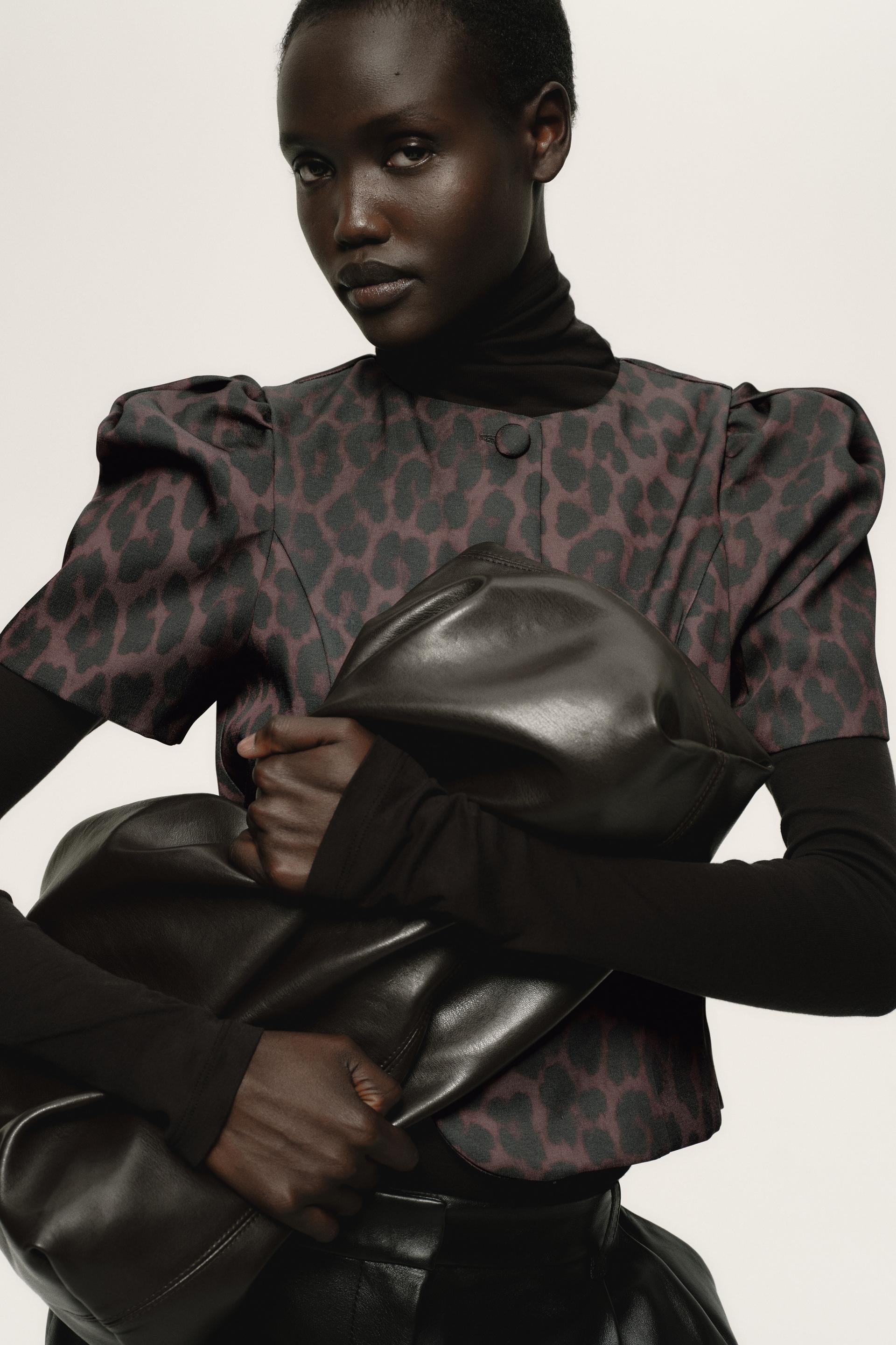 puff-sleeved blouse
