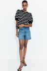 puff-sleeved top