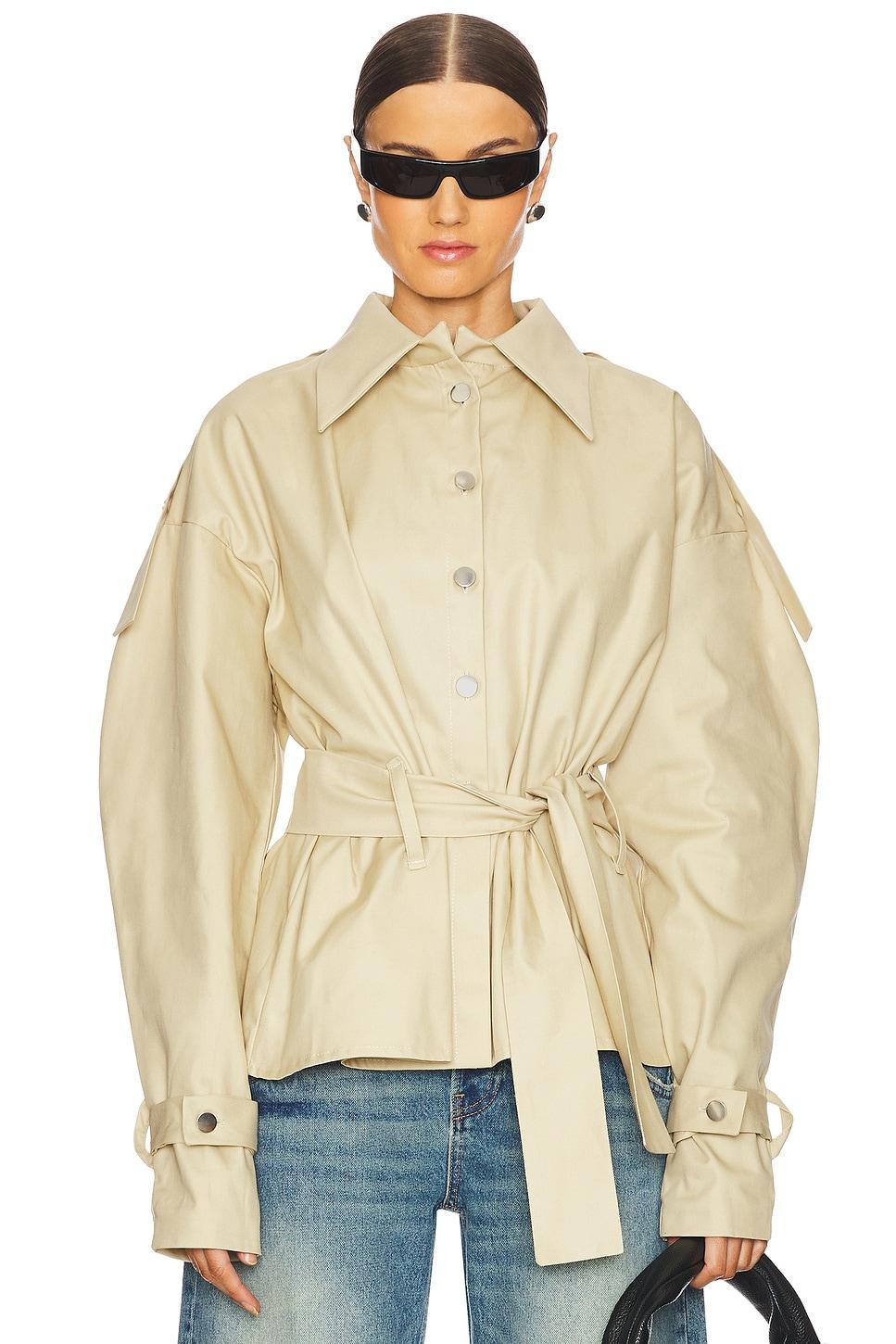 puffy sleeve belted jacket