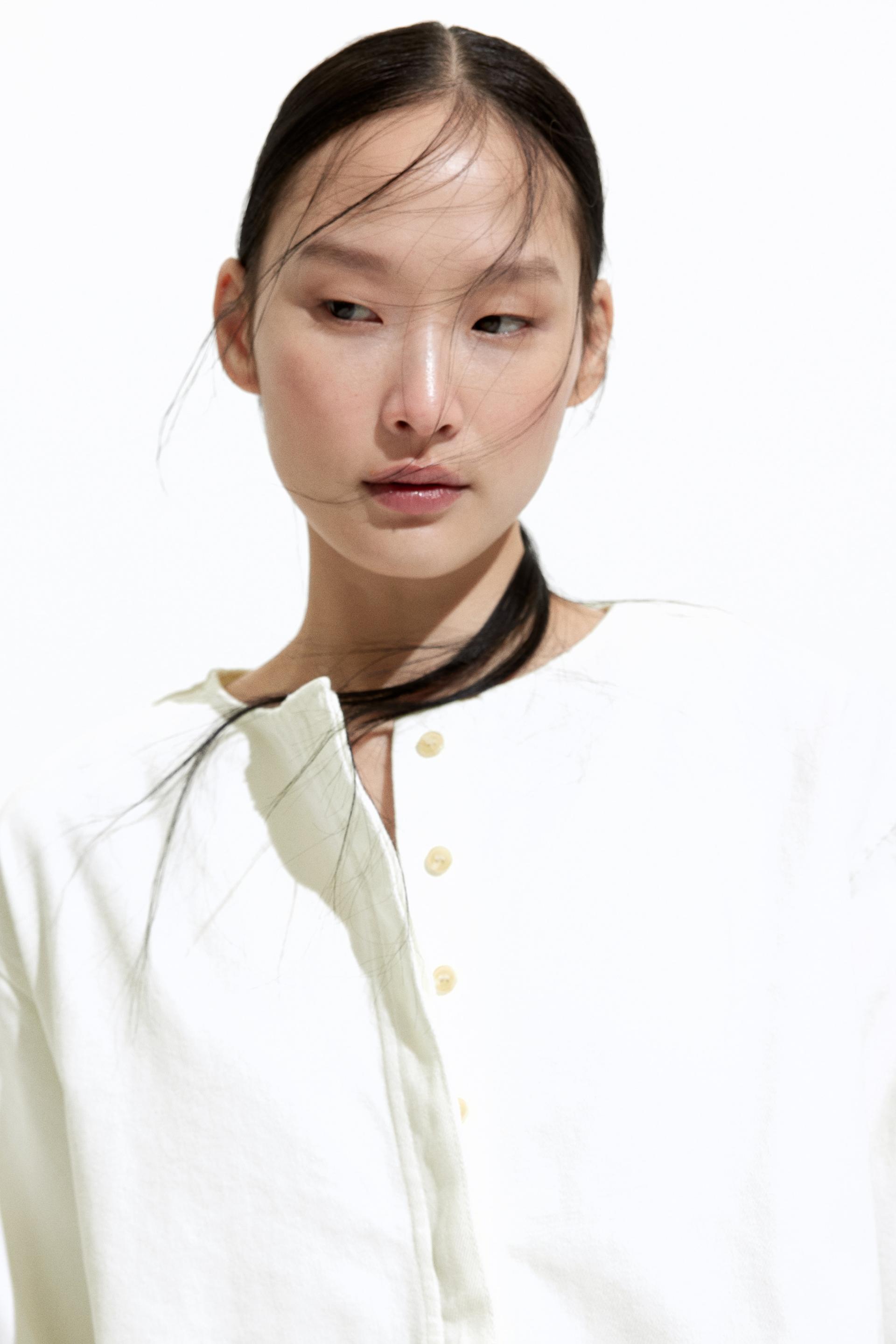 pullover twill blouse