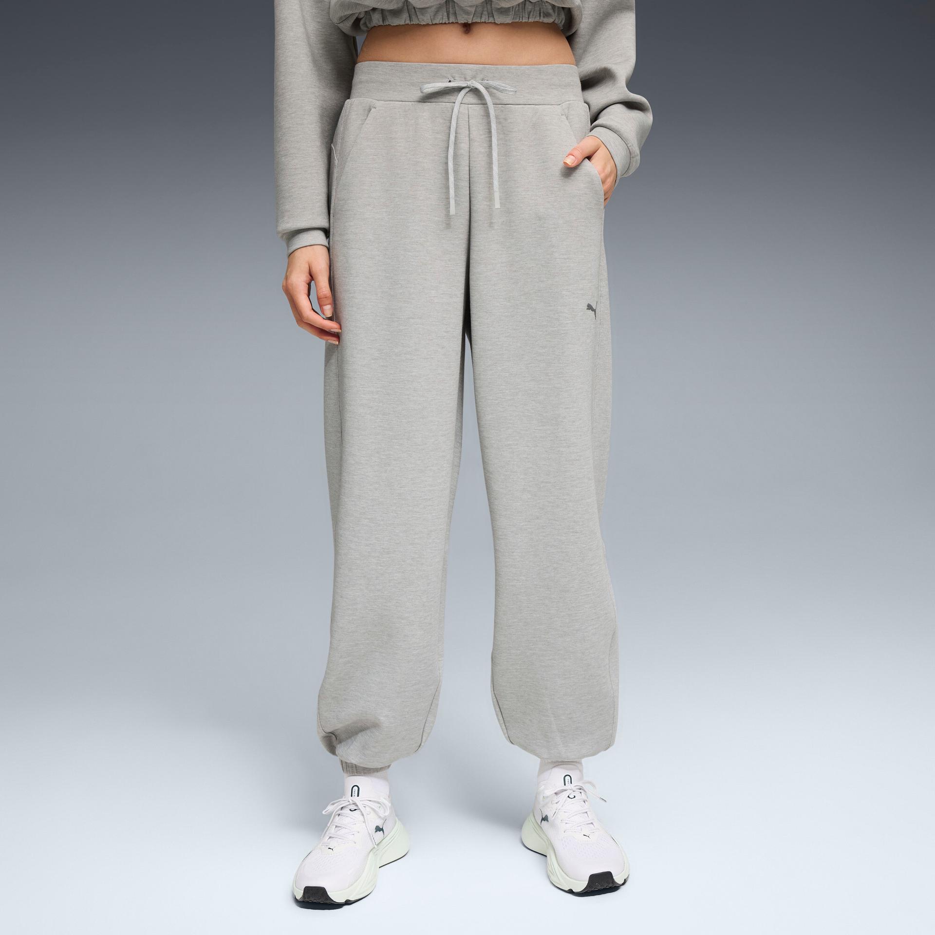 puma cloudspun ultra soft women's training joggers pant in grey, size m