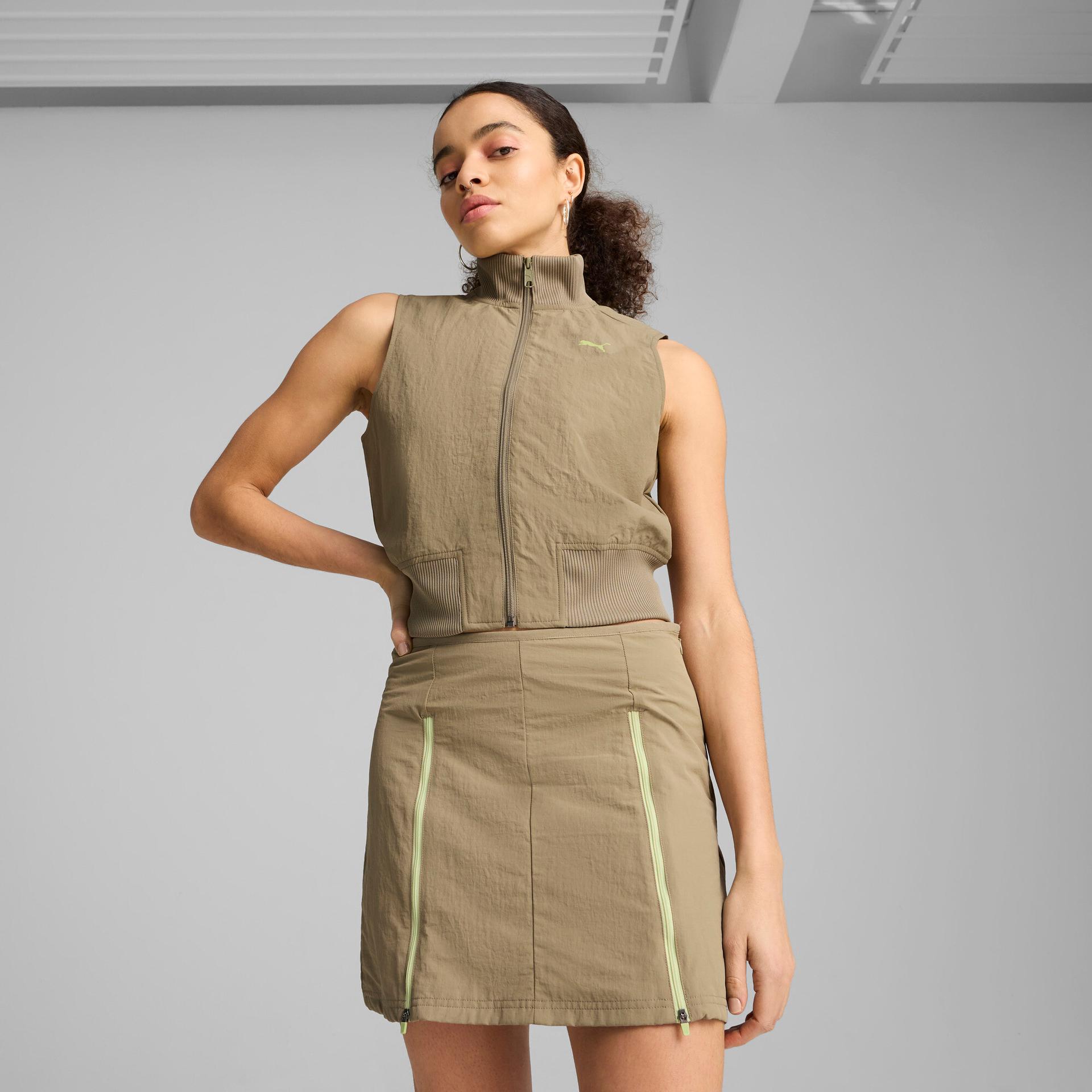 puma dare to women's full-zip woven vest in brown, size l