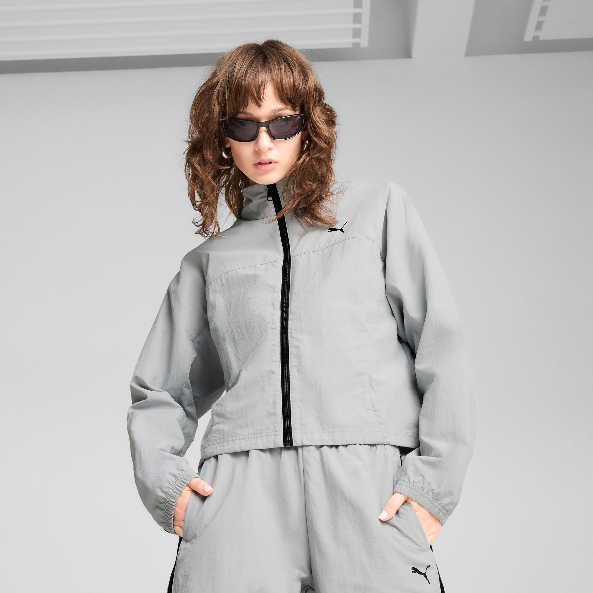 puma dare to women's oversized full-zip woven jacket in grey, size l