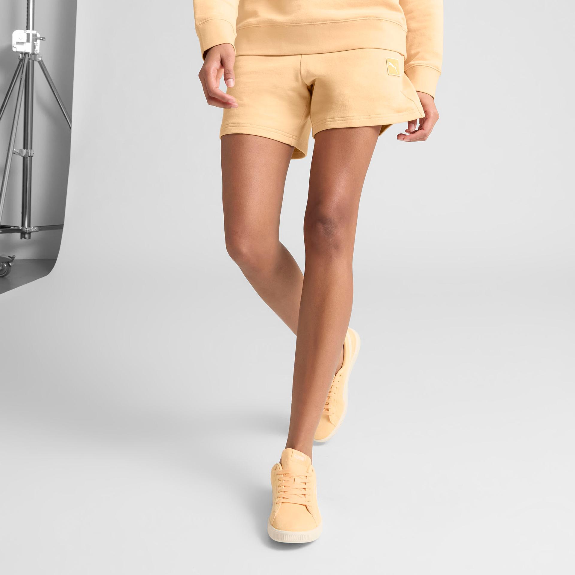 puma elevated essentials women's 5" mid-rise shorts in orange, size l