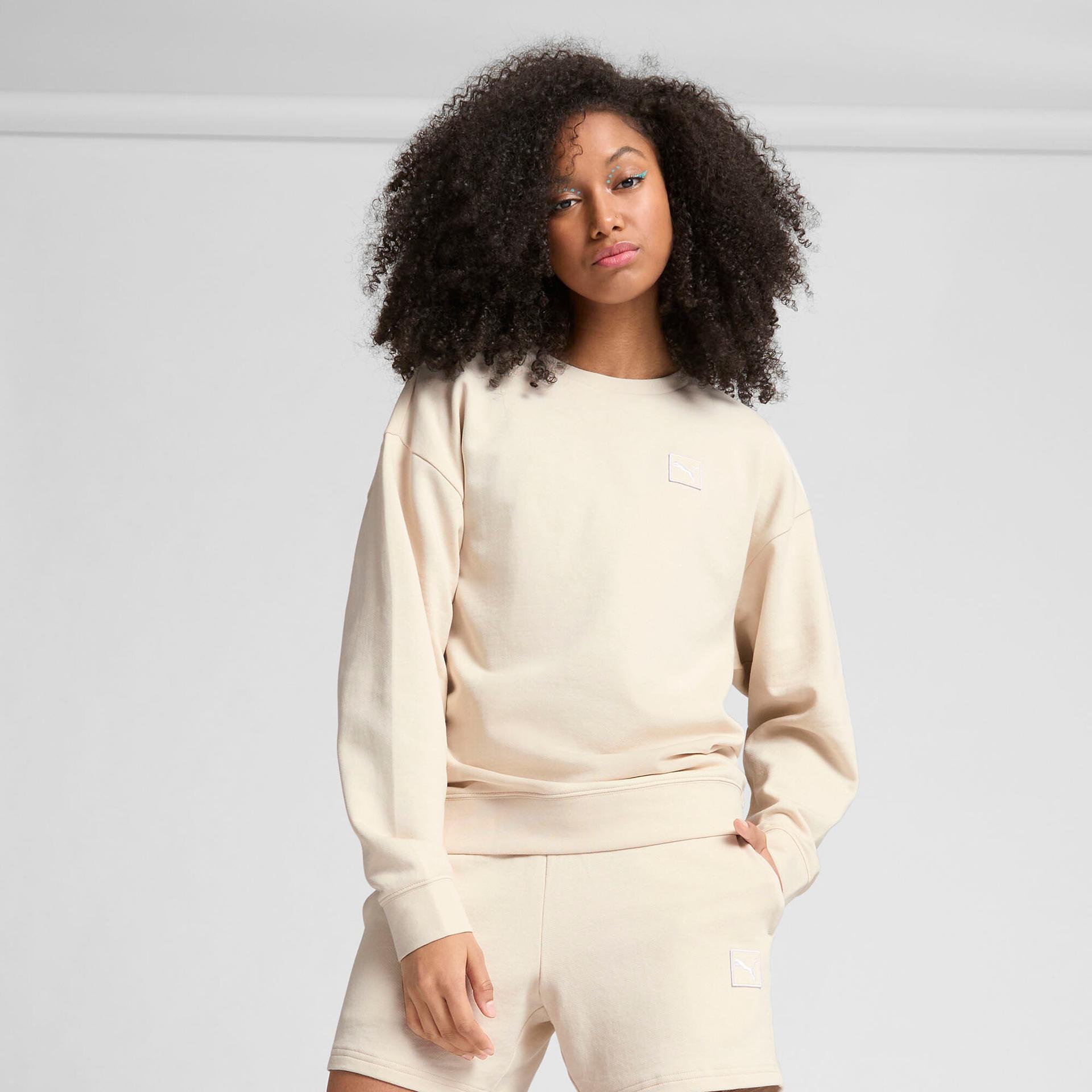 puma elevated essentials women's comfort crew sweatshirt in white, size s