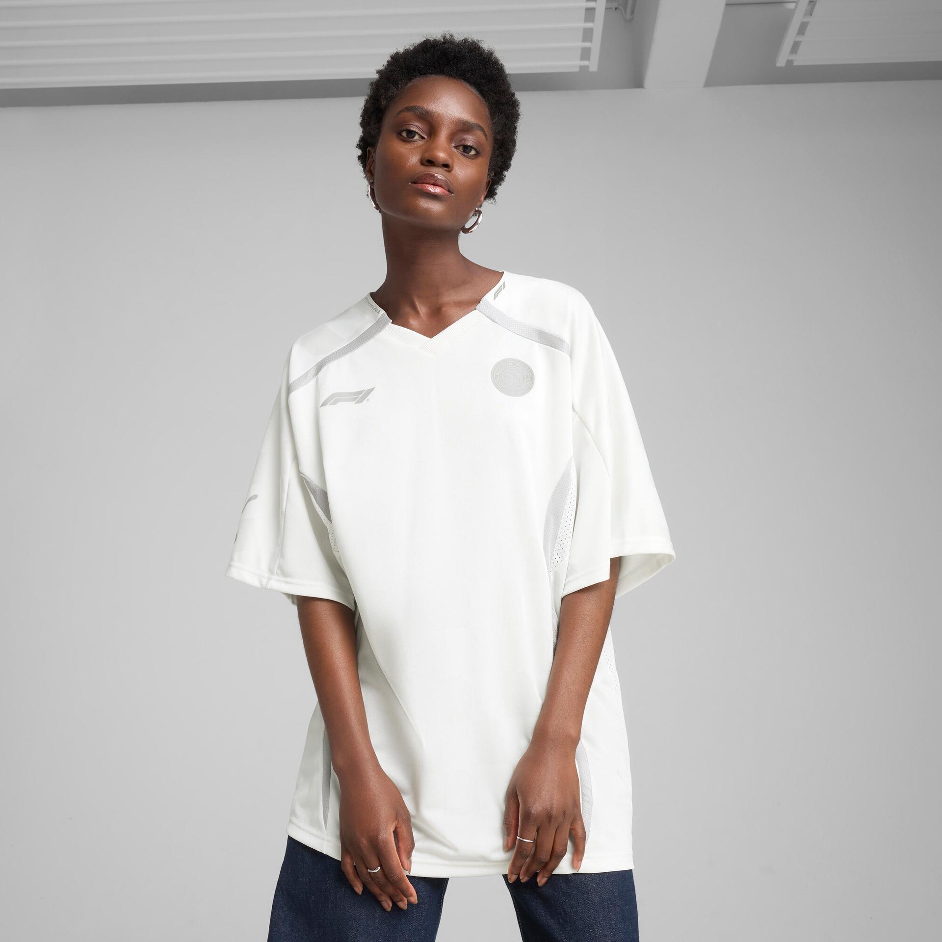 puma formula 1â® jer-she women t-shirt in white, size l