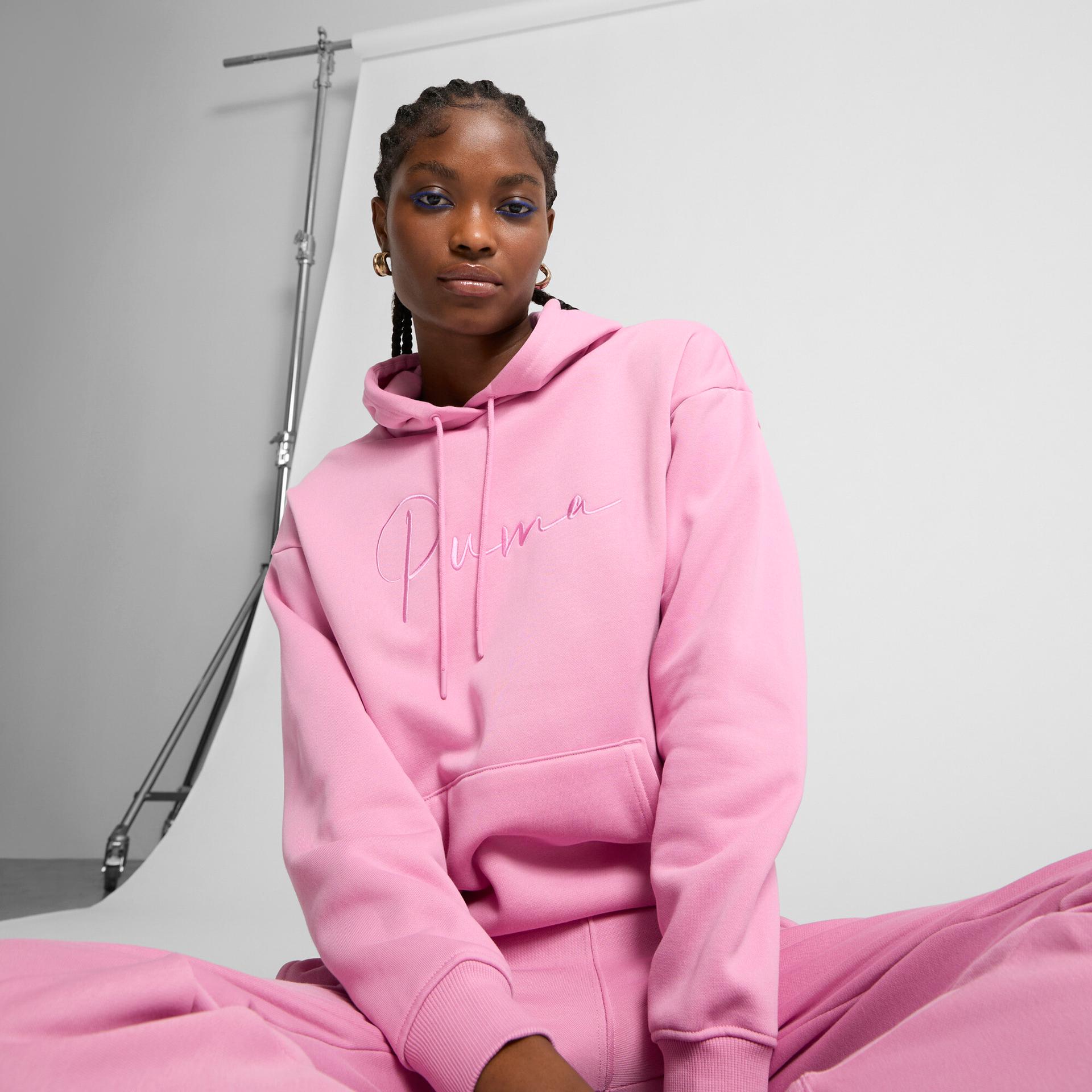 puma script logo women's hoodie in pink, size xxl