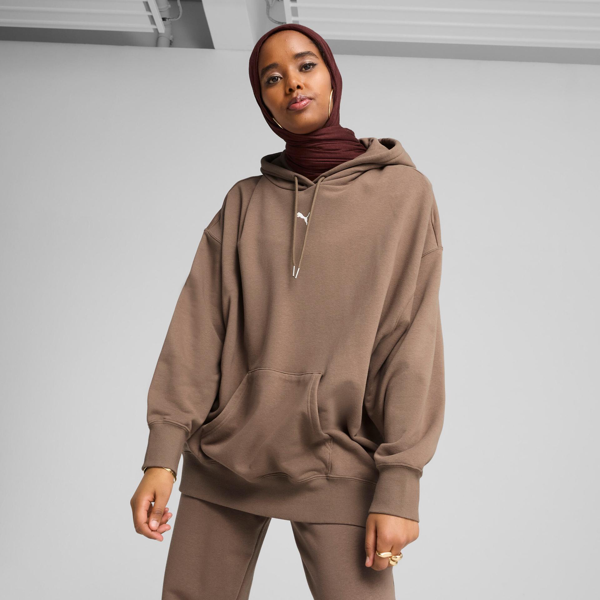 puma wardrobe essentials women's oversized hoodie in brown, size s