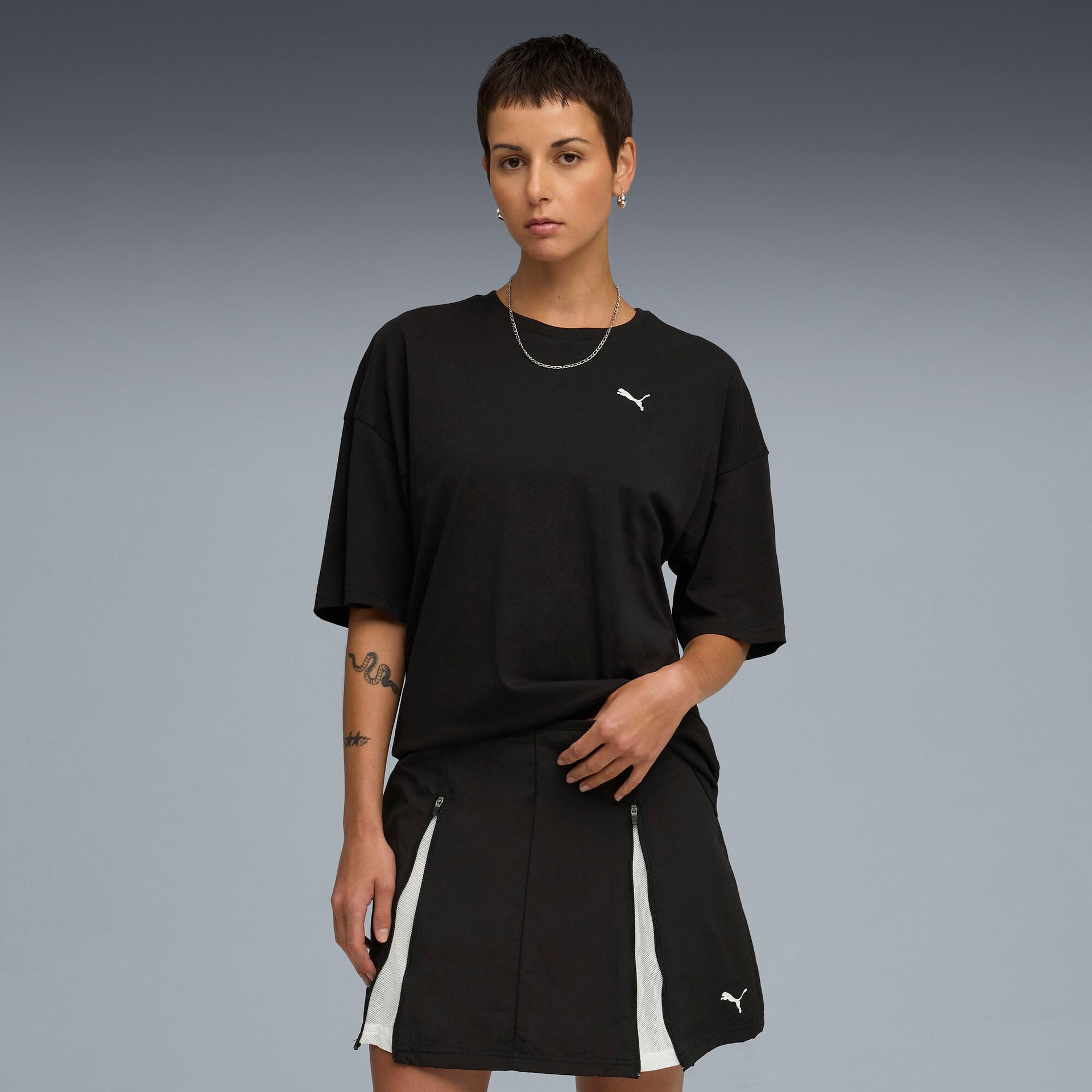 puma wardrobe essentials women's oversized t-shirt in black, size m