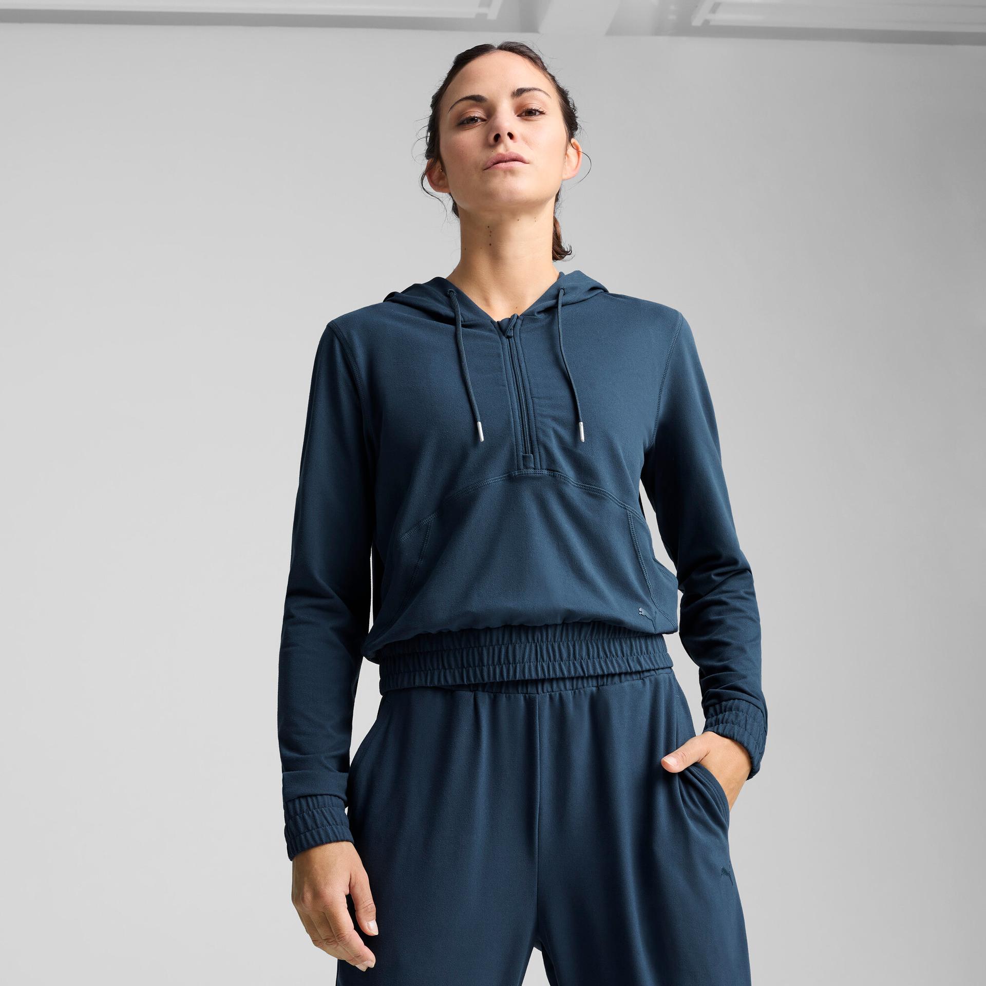 puma x pamela reif women's 1/4 zip hoodie in blue, size l