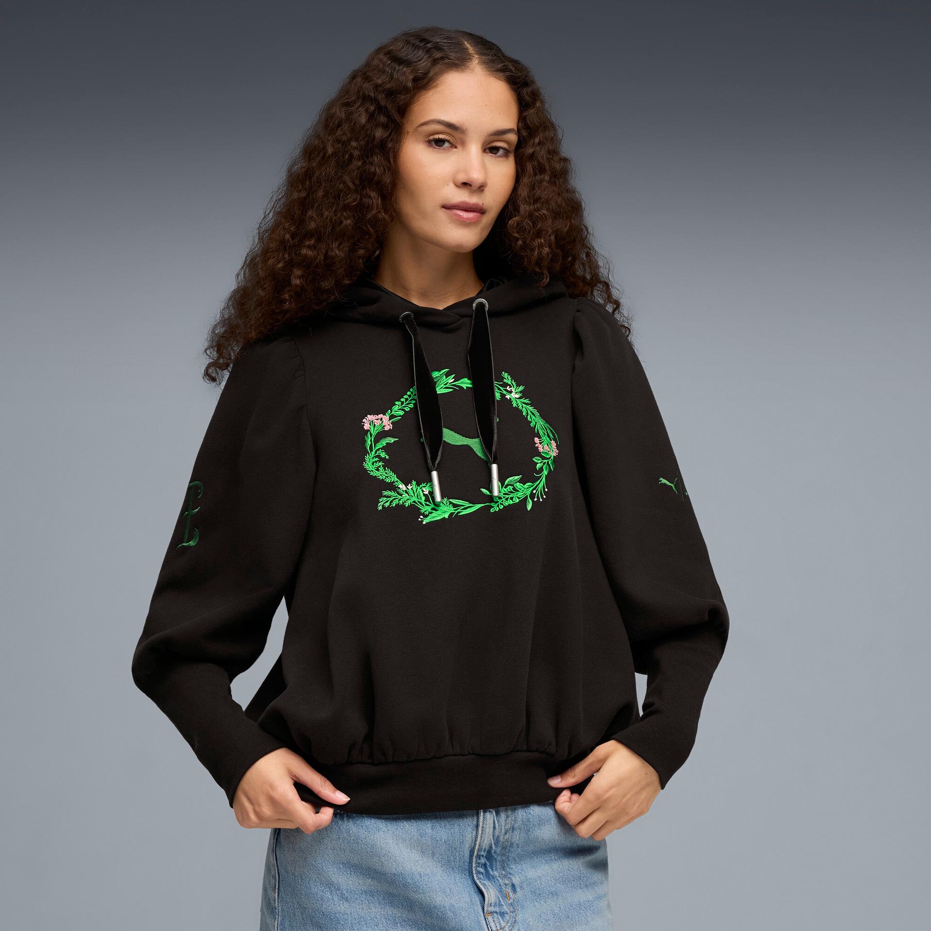 puma x wicked women's elphie hoodie in black, size 4xl