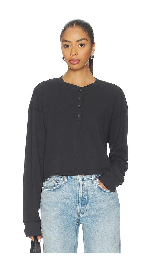 re/done boxy waffle henley top in black.