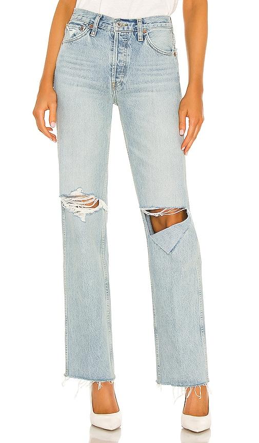 re/done originals 90s high rise loose jeans in denim-light.