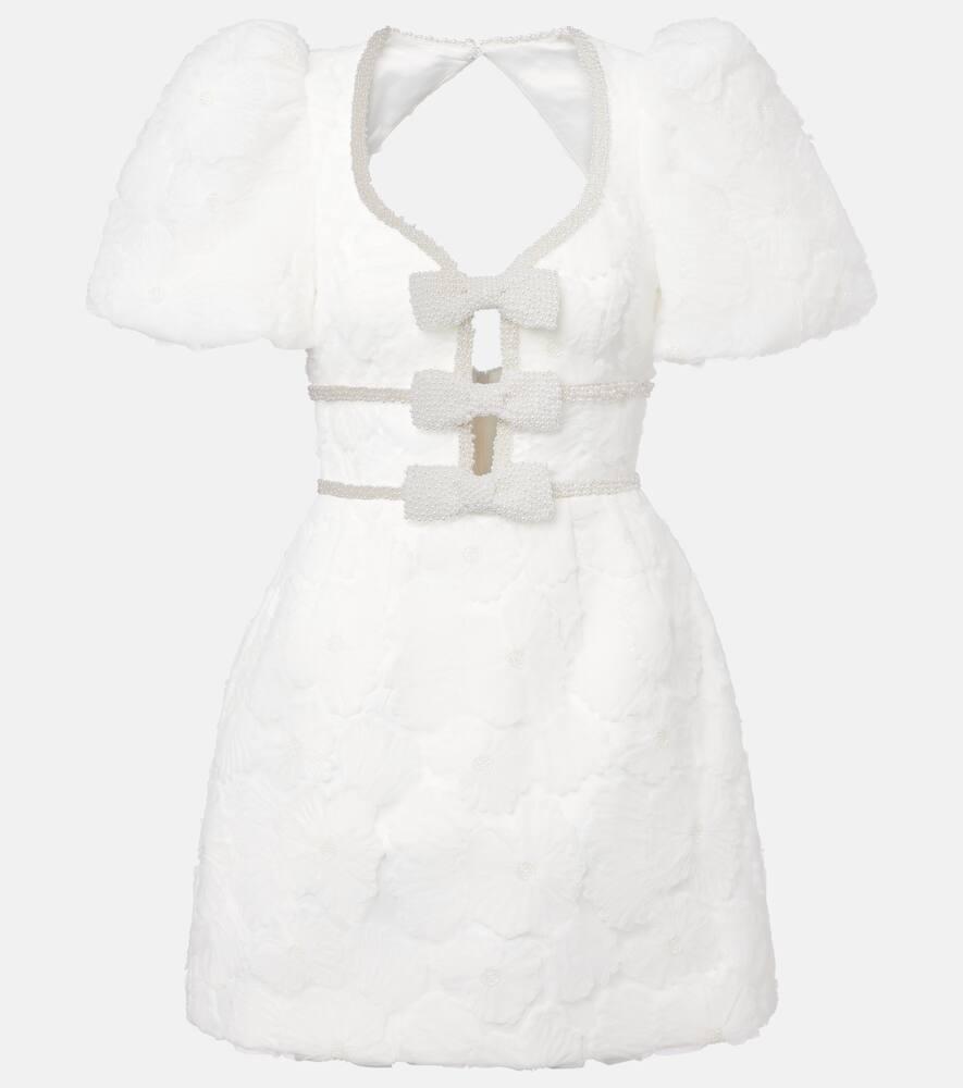 rebecca vallance delilah bow