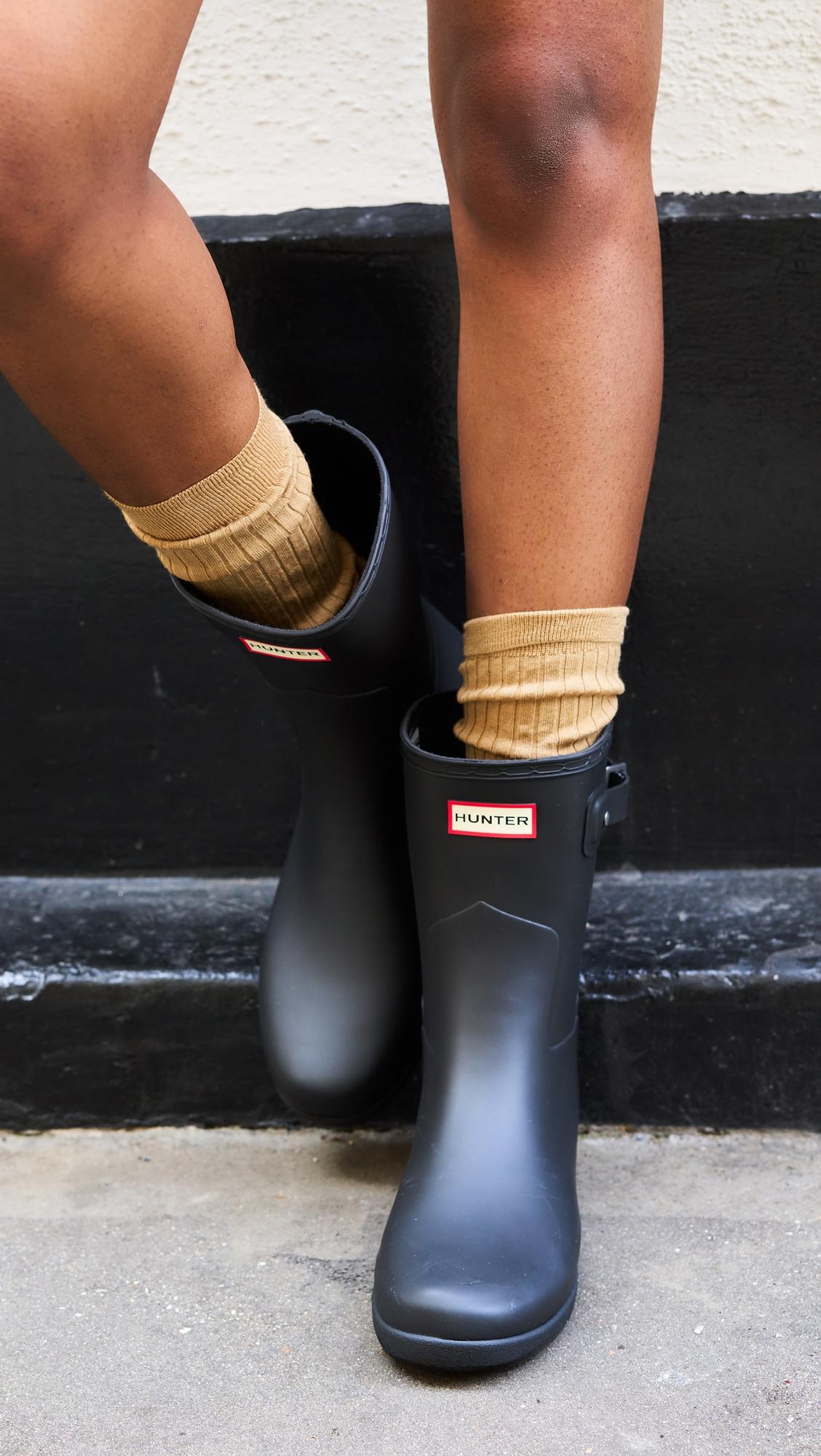 refined short matte boots