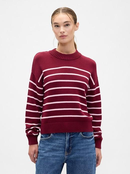 relaxed cable-knit crewneck sweater