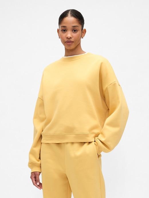 relaxed crewneck sweatshirt