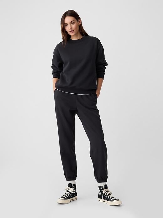 relaxed fleece sweatpants